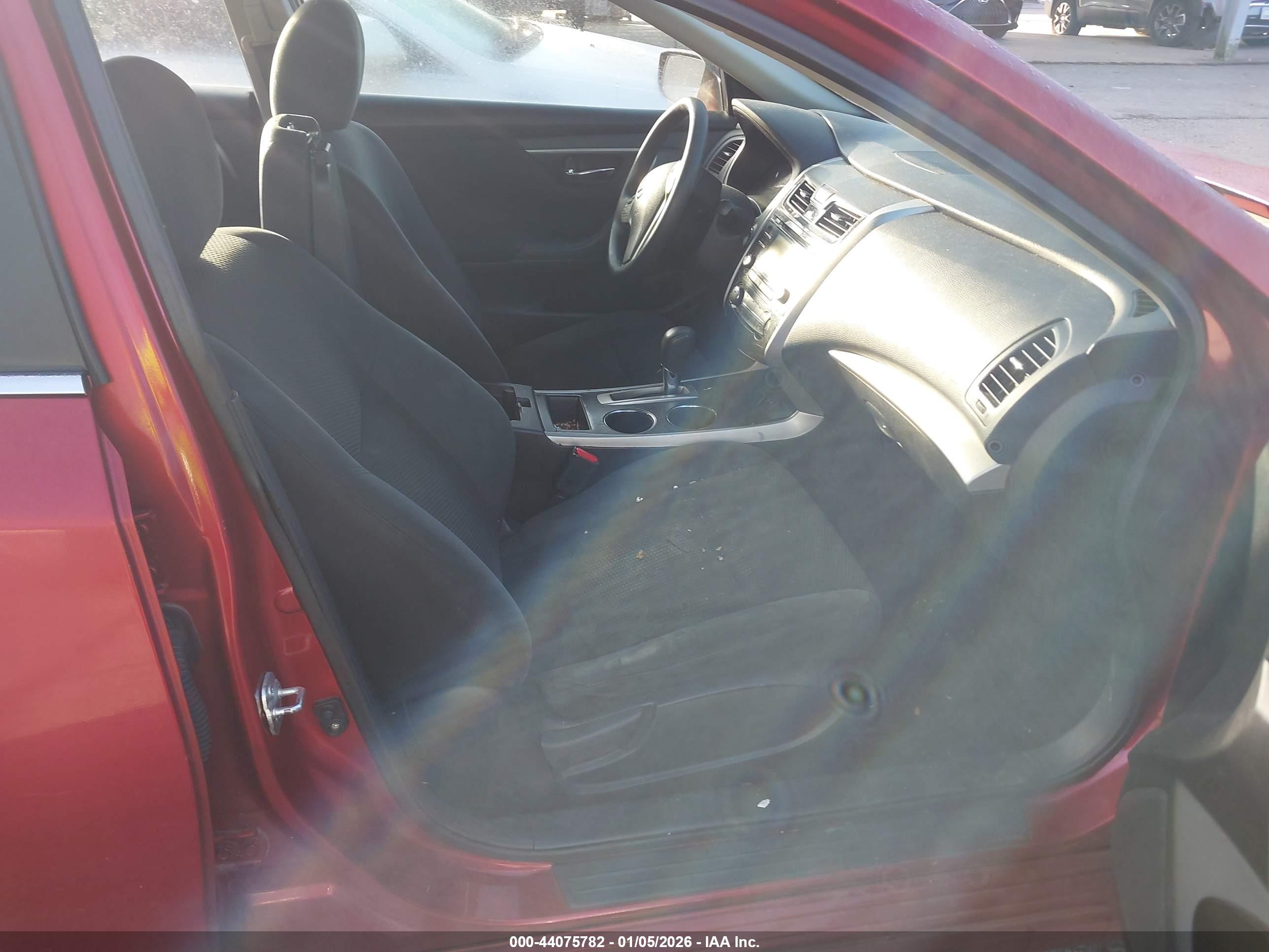 NISSAN ALTIMA image 5