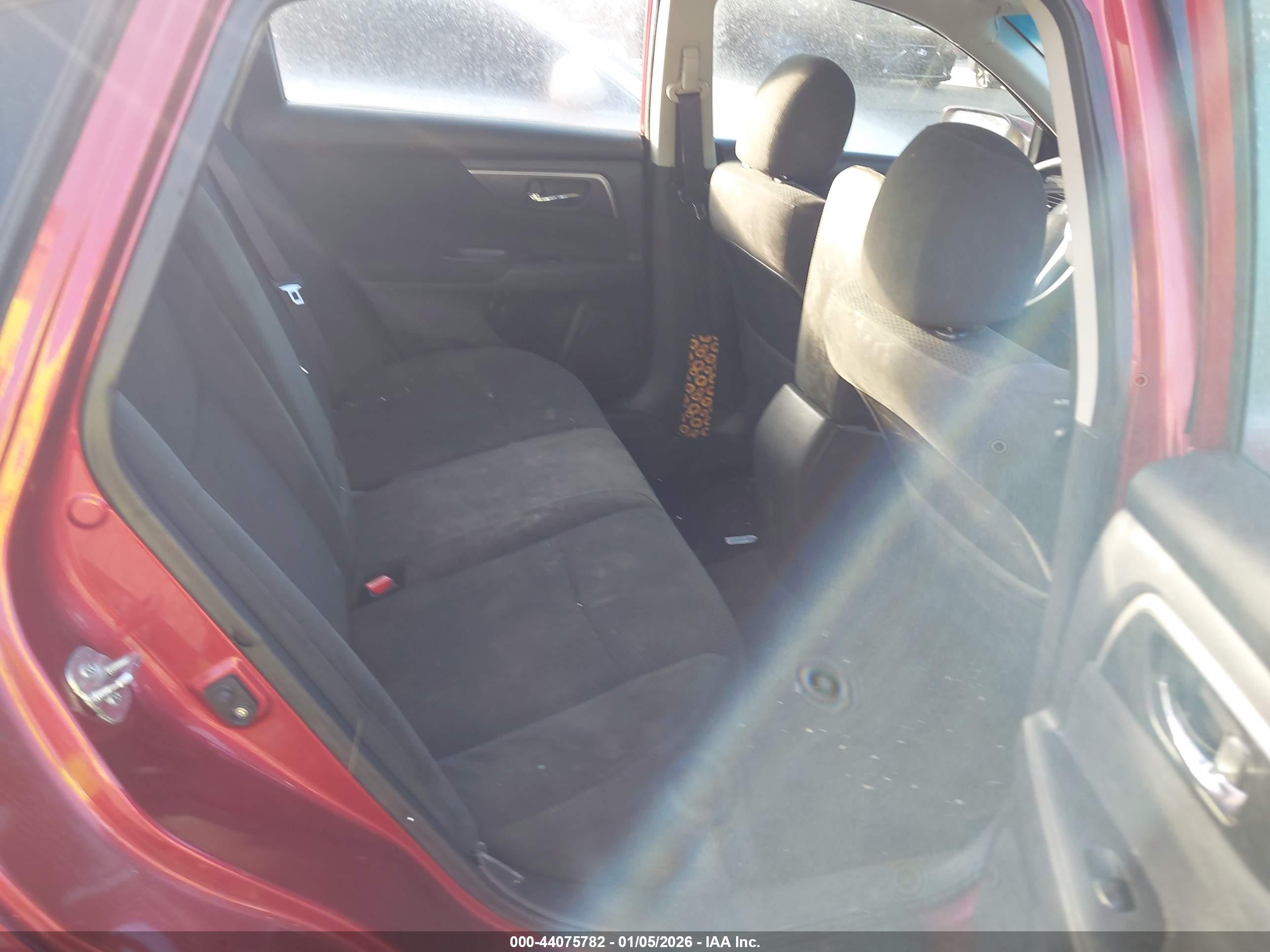 NISSAN ALTIMA image 8