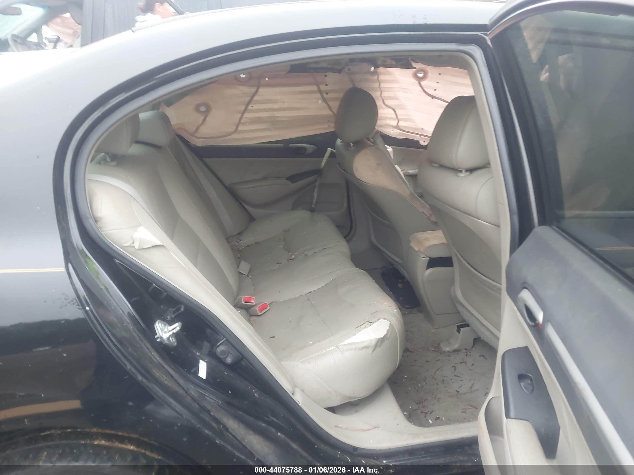 HONDA CIVIC image 8