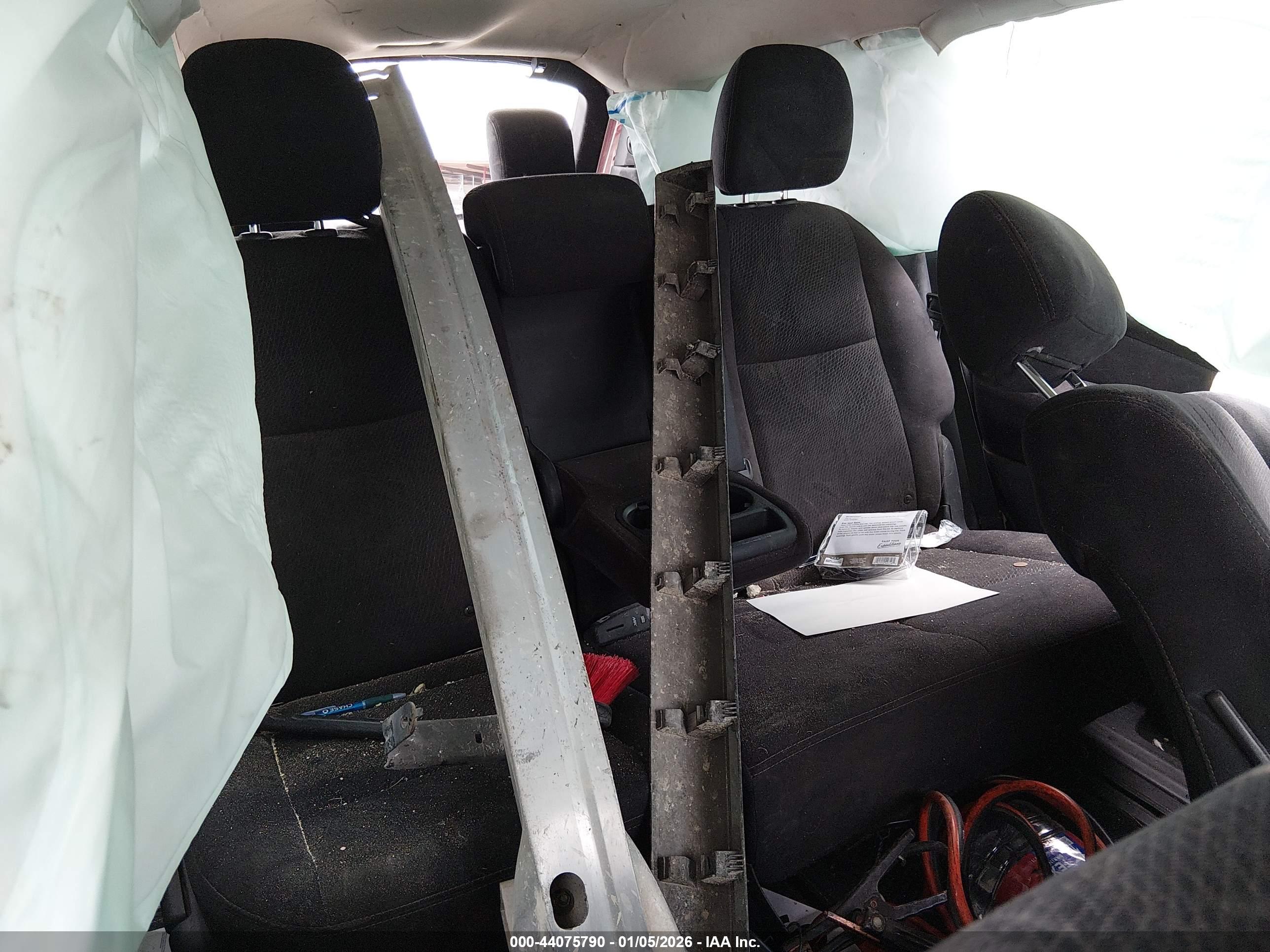 NISSAN PATHFINDER image 8