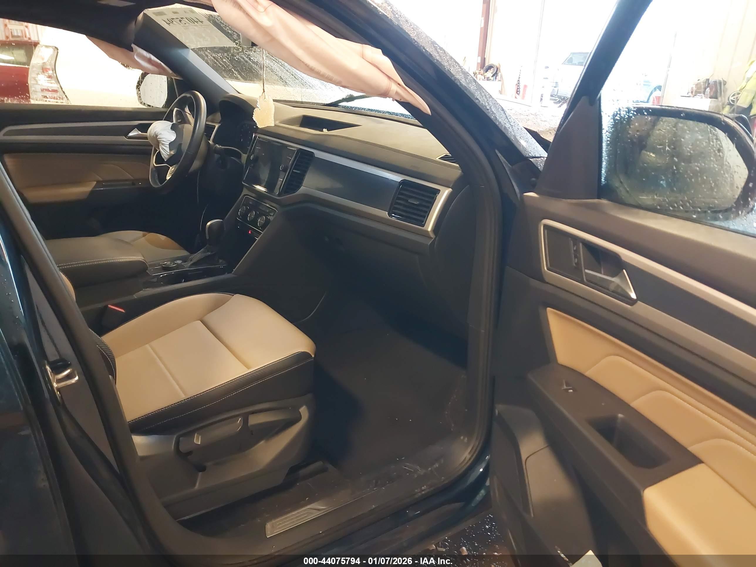VOLKSWAGEN ATLAS image 5