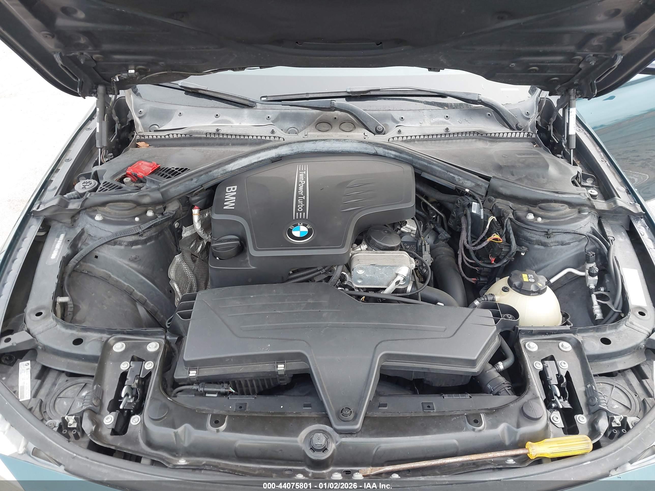 BMW 328I image 10