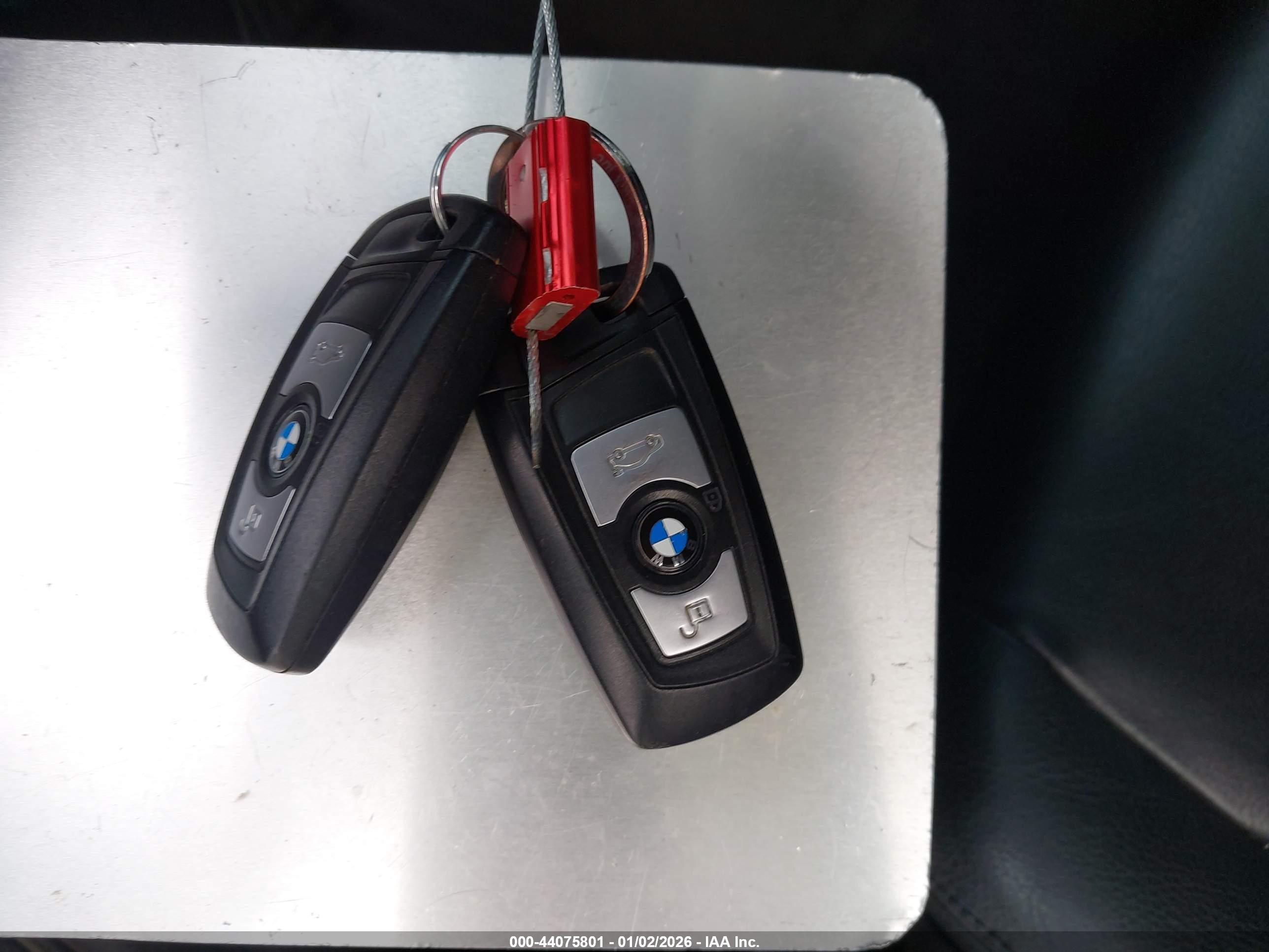 BMW 328I image 11