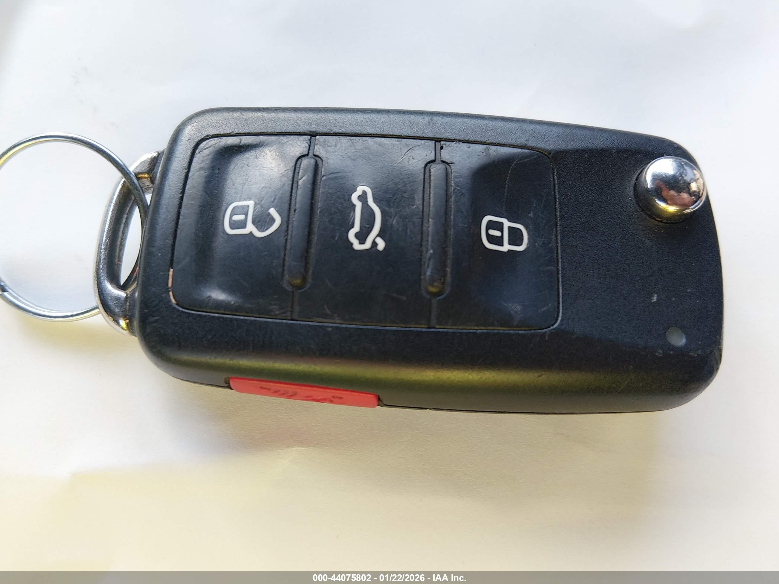 VOLKSWAGEN PASSAT image 11