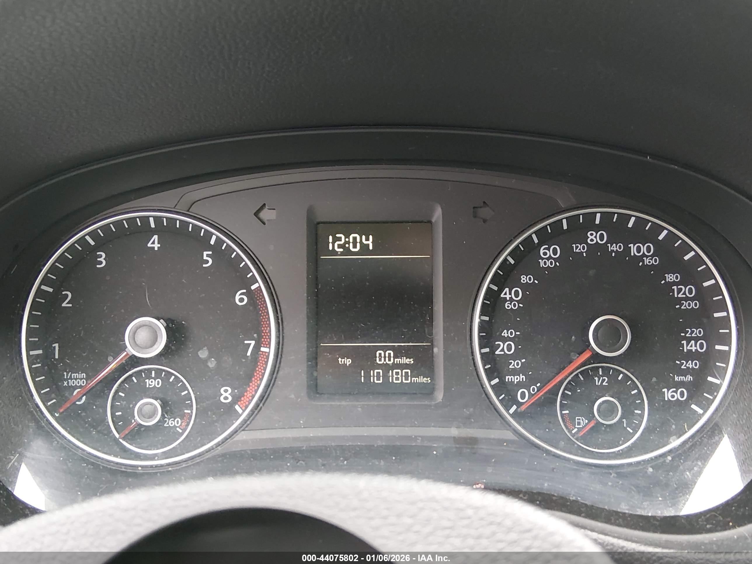 VOLKSWAGEN PASSAT image 7
