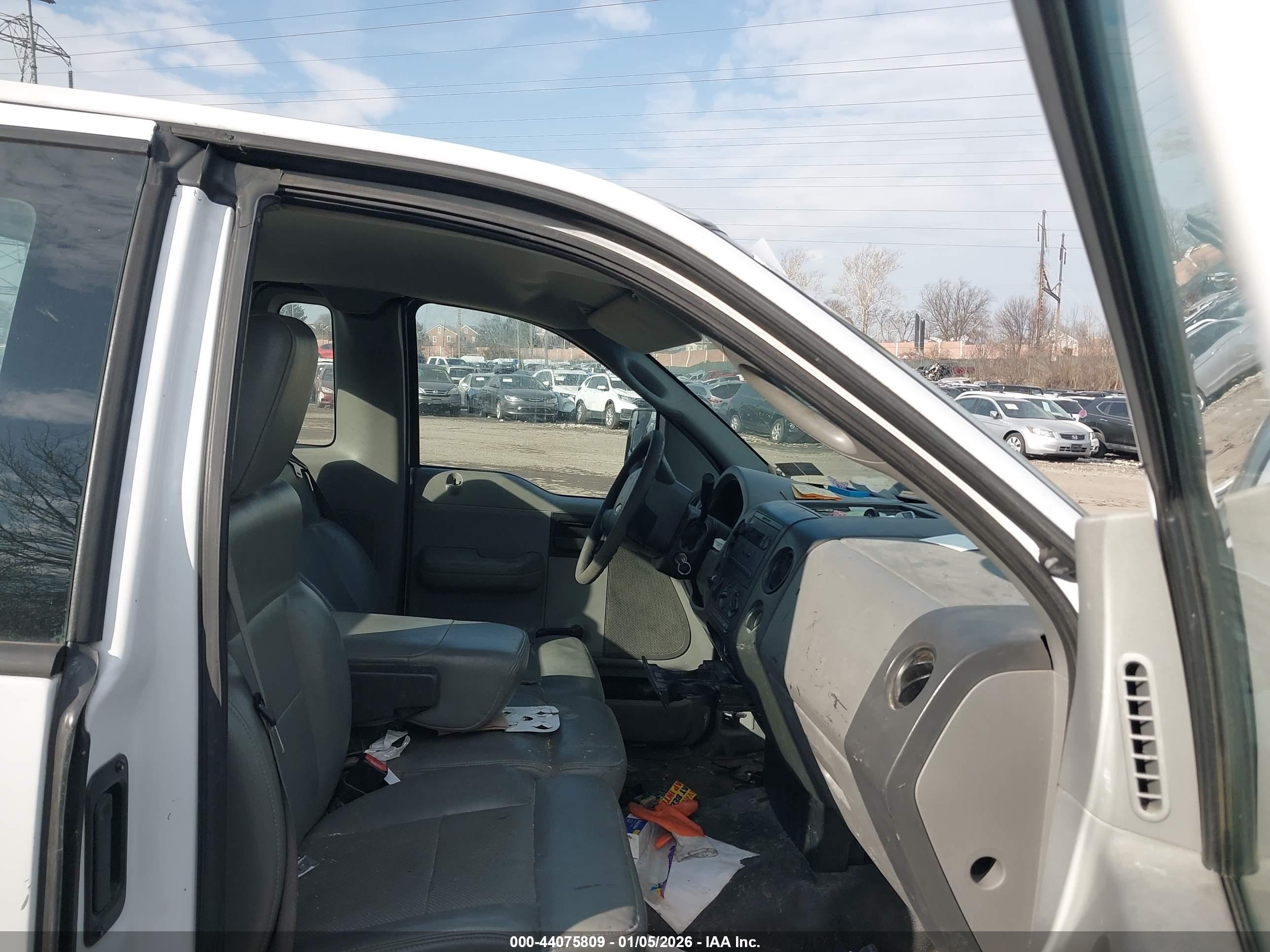 FORD F-150 image 5