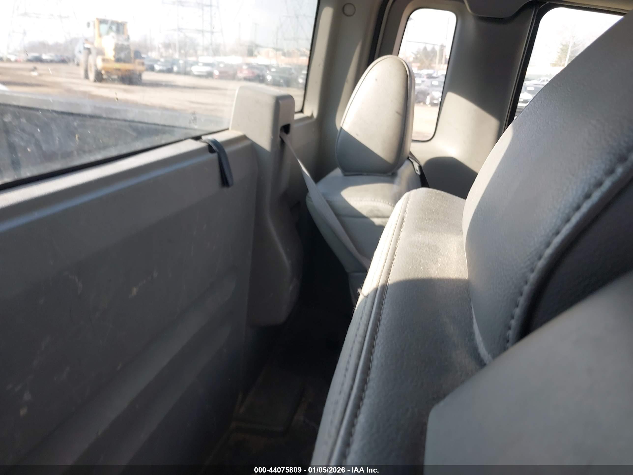 FORD F-150 image 8