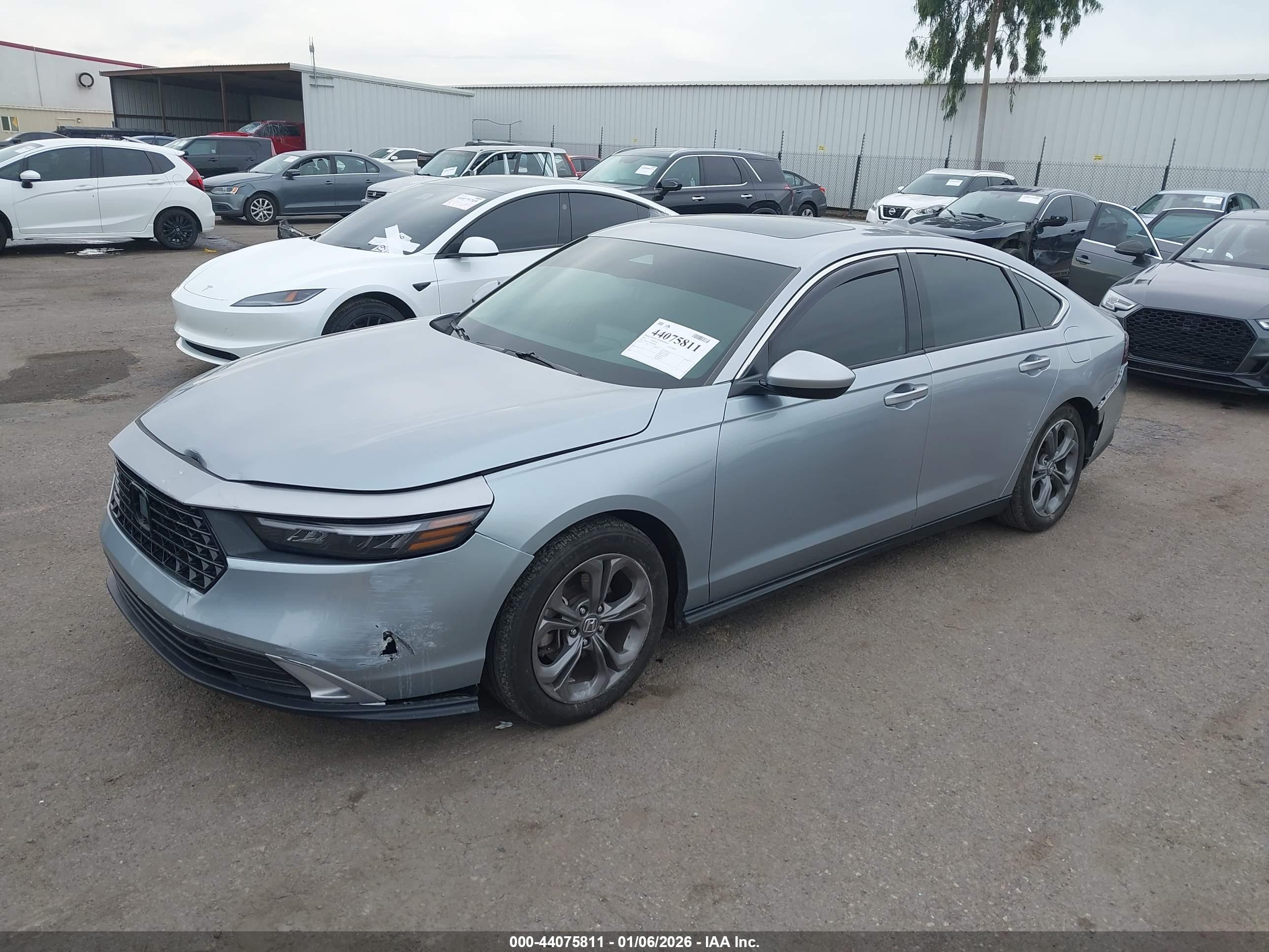 HONDA ACCORD image 2