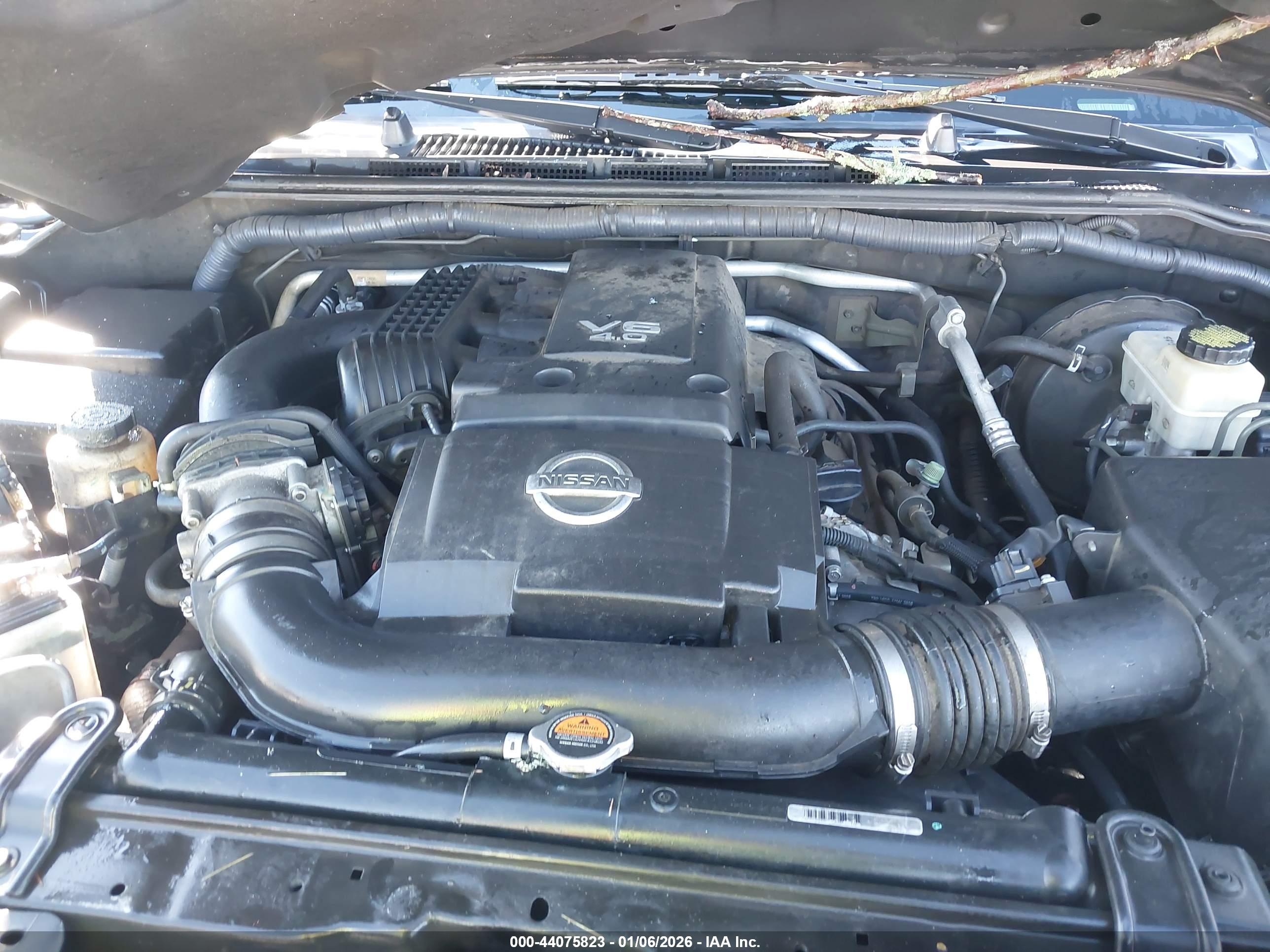 NISSAN FRONTIER image 10