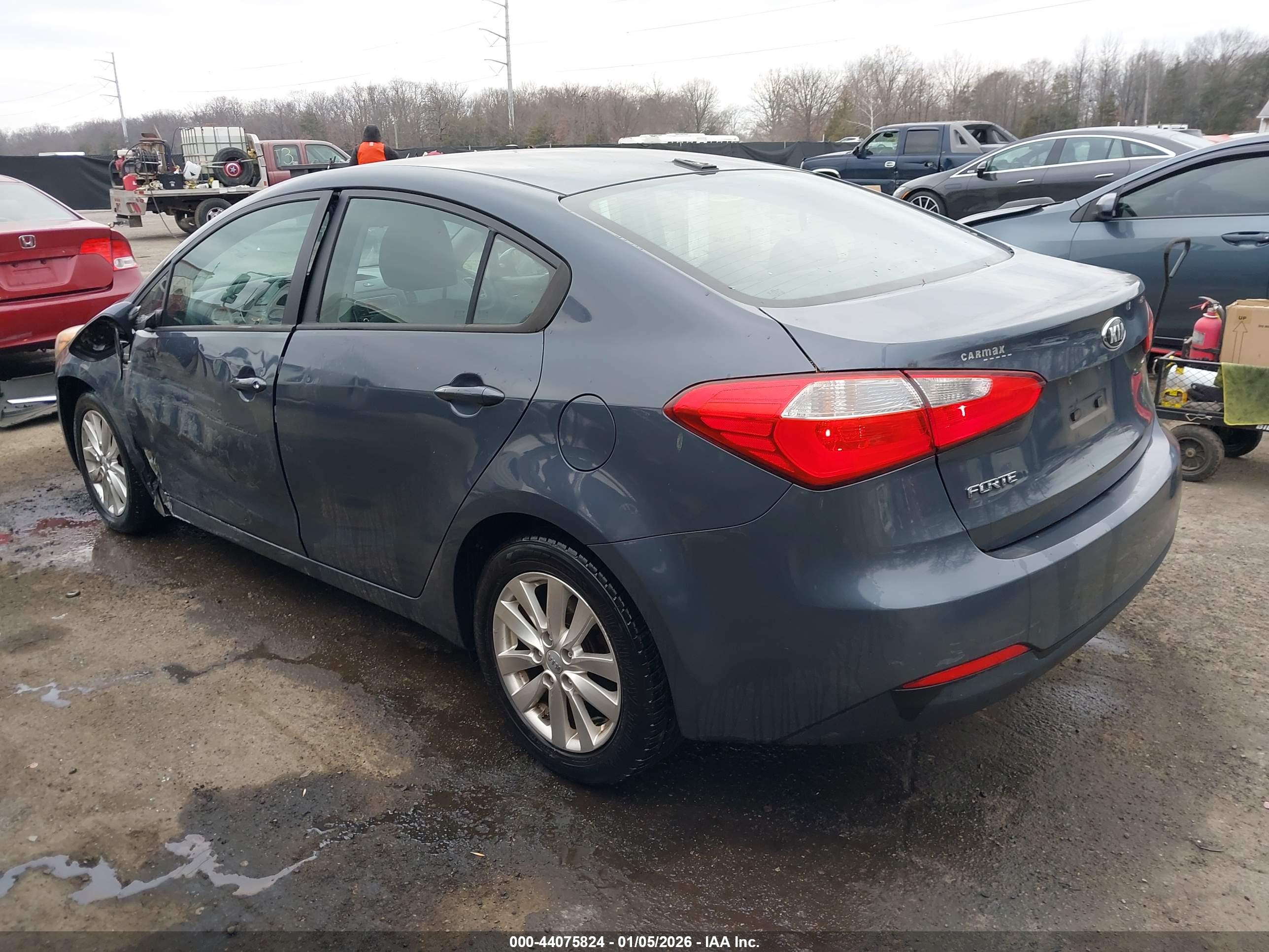 KIA FORTE image 3
