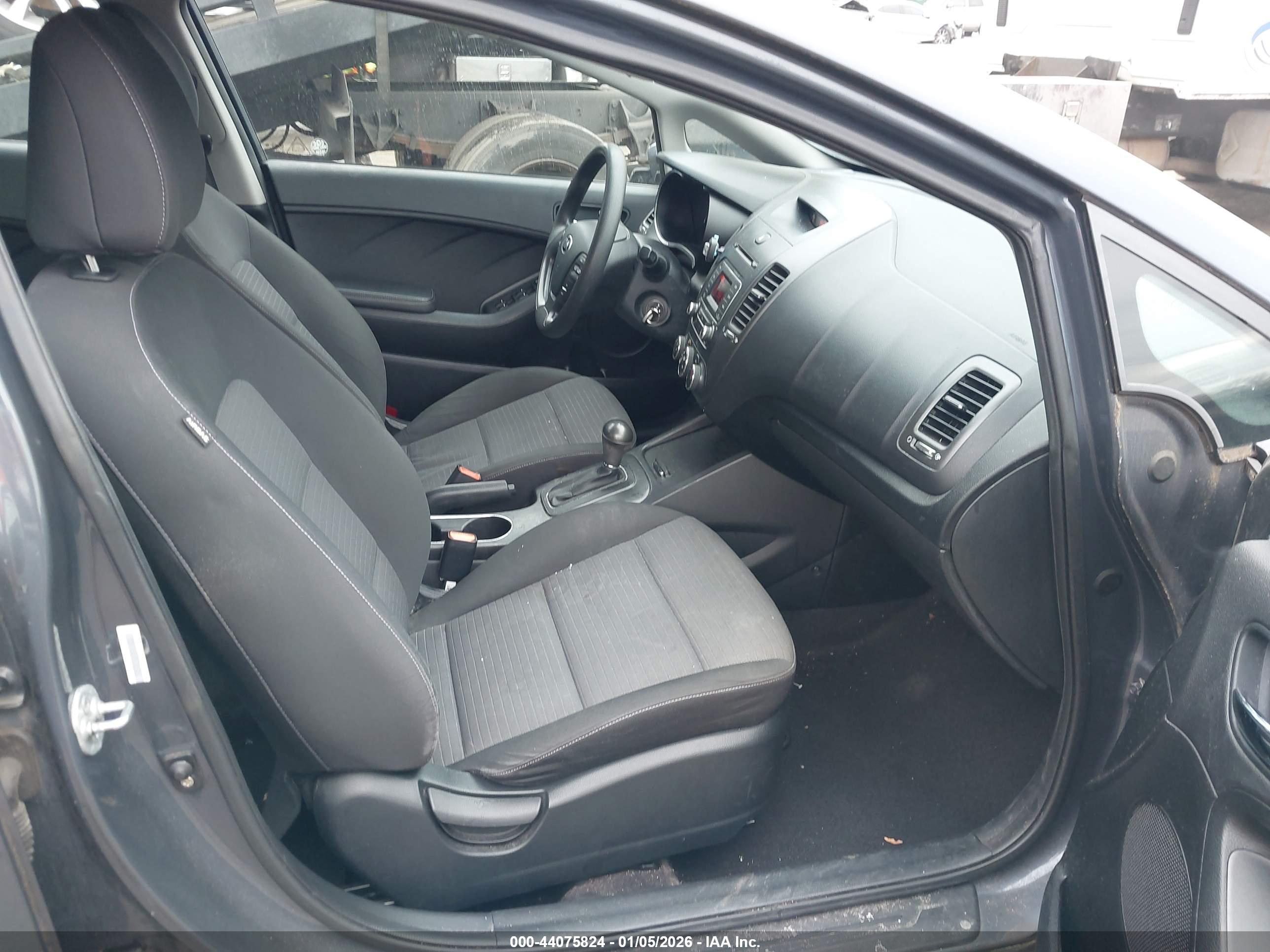 KIA FORTE image 5