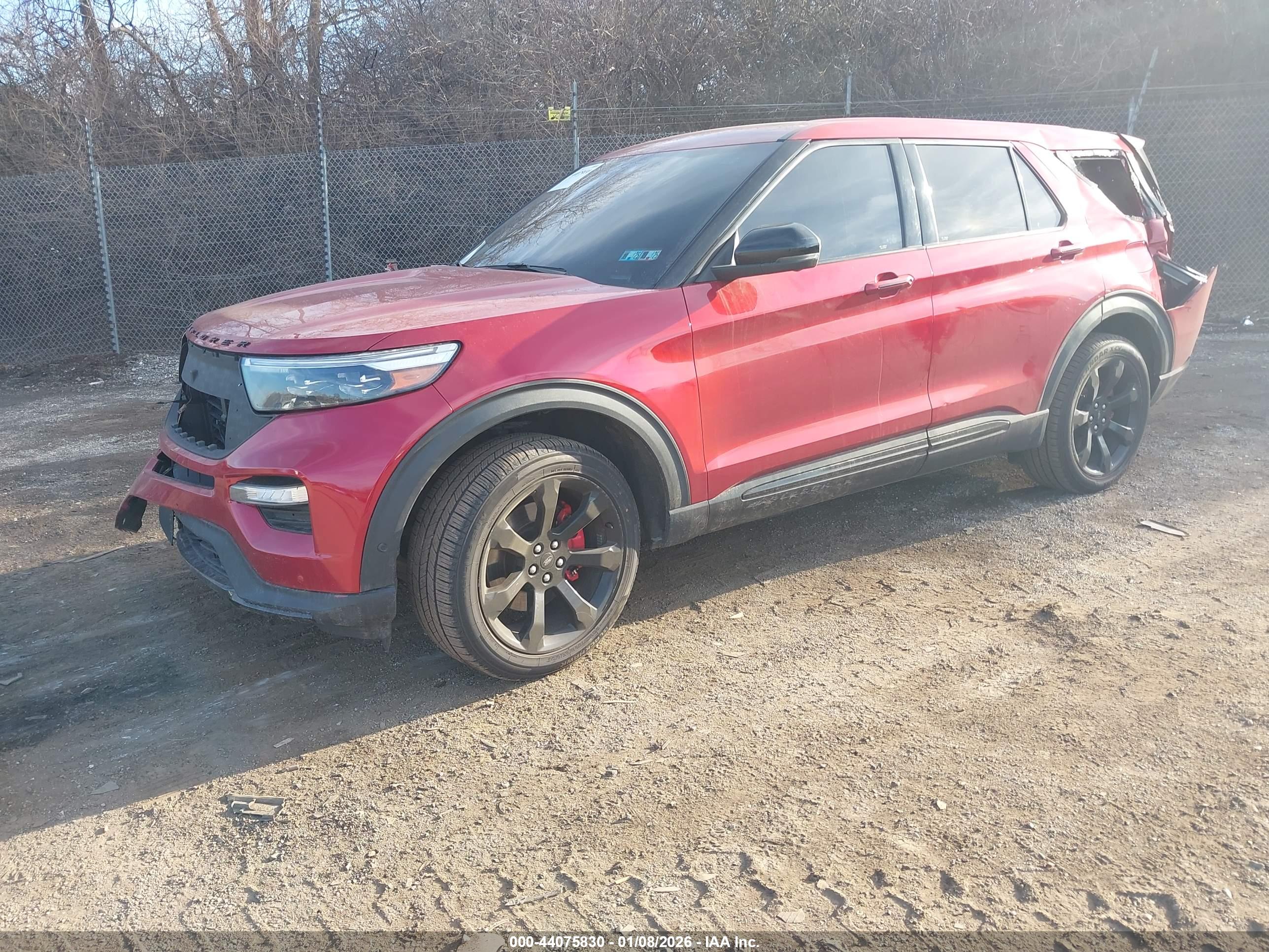 FORD EXPLORER image 2