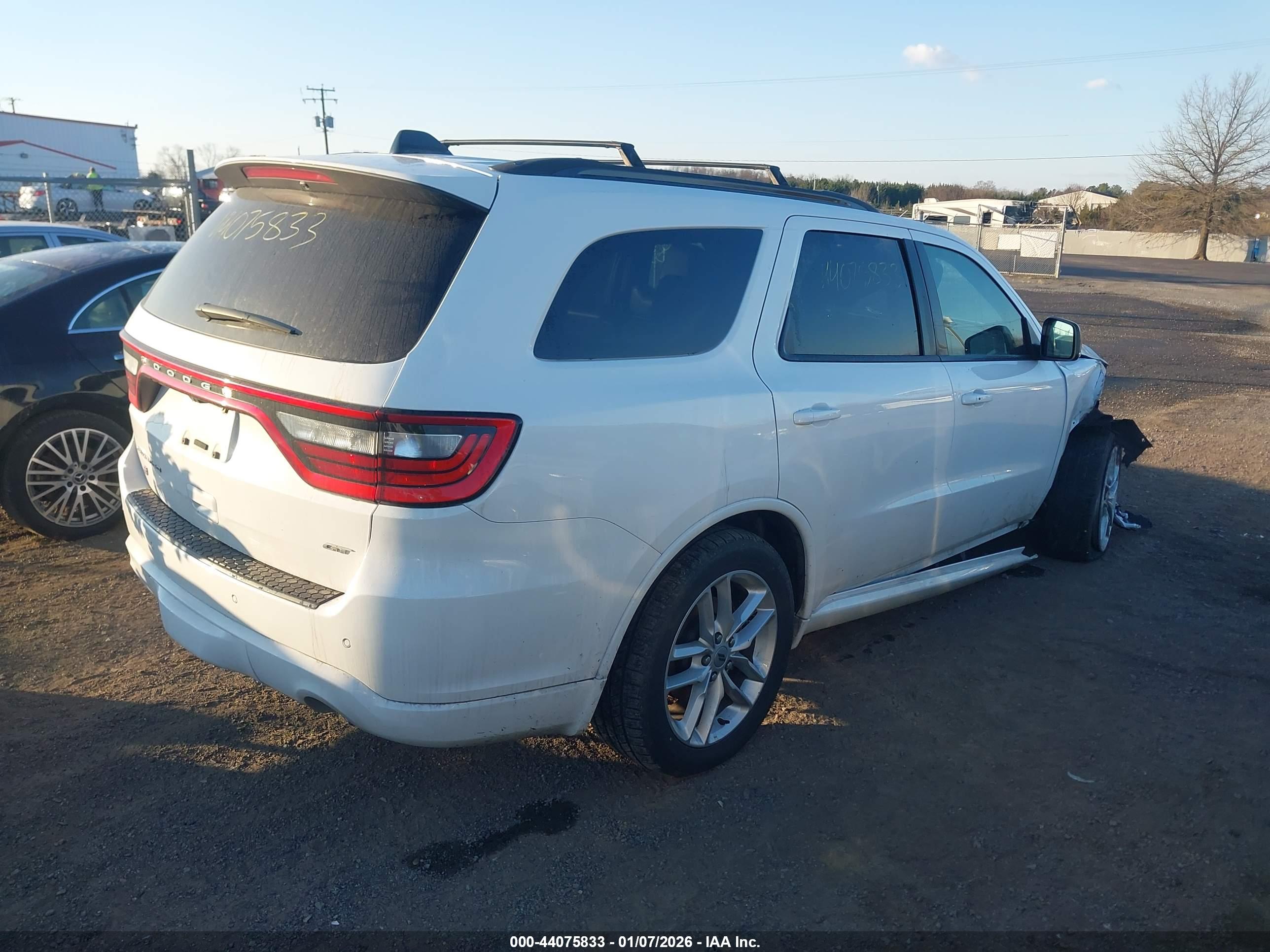 DODGE DURANGO image 4