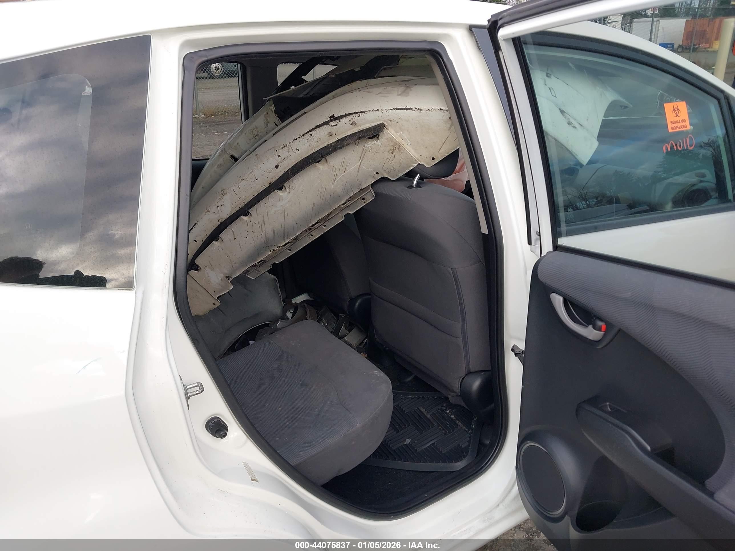 HONDA FIT image 8