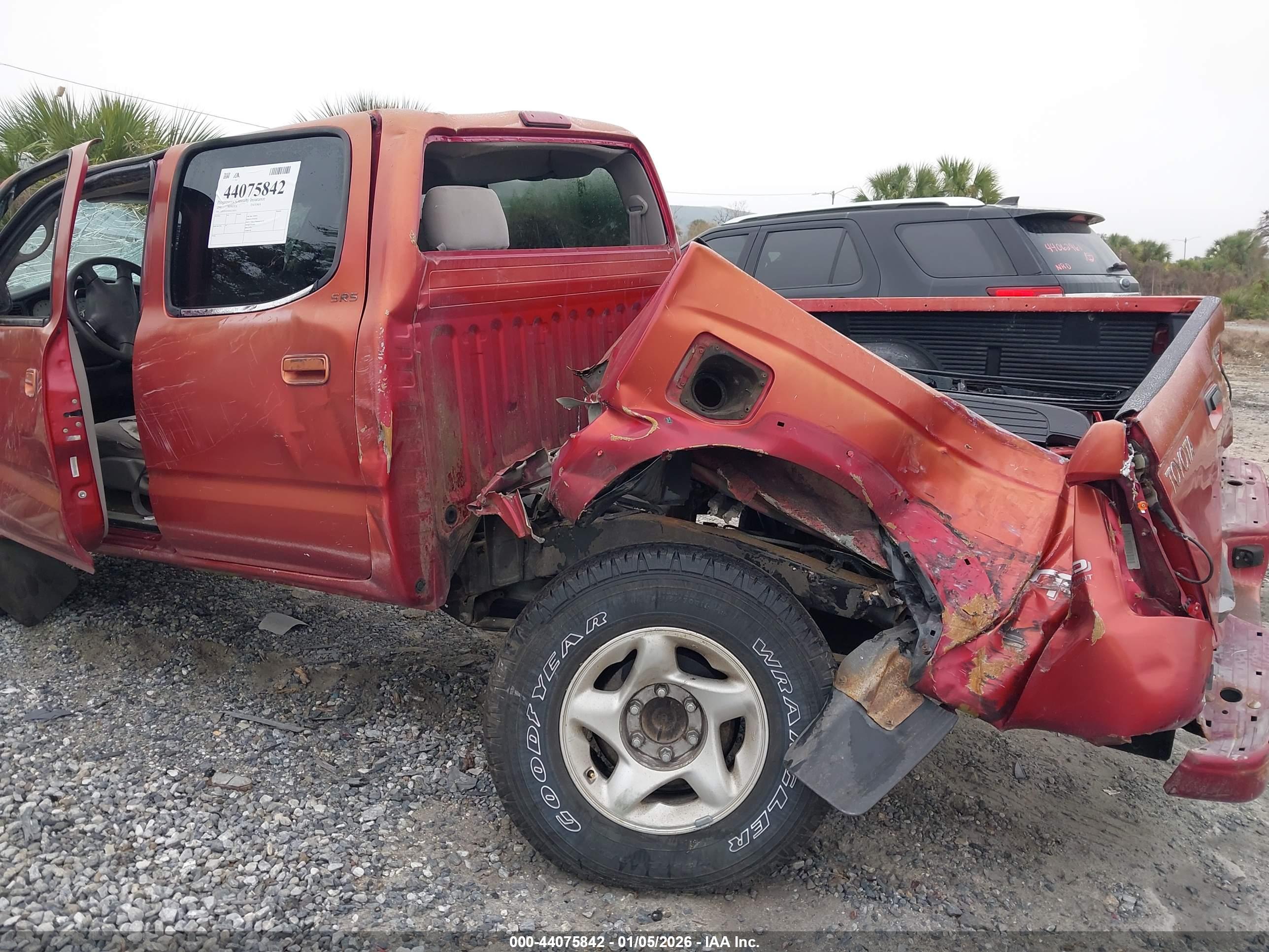 TOYOTA TACOMA image 6