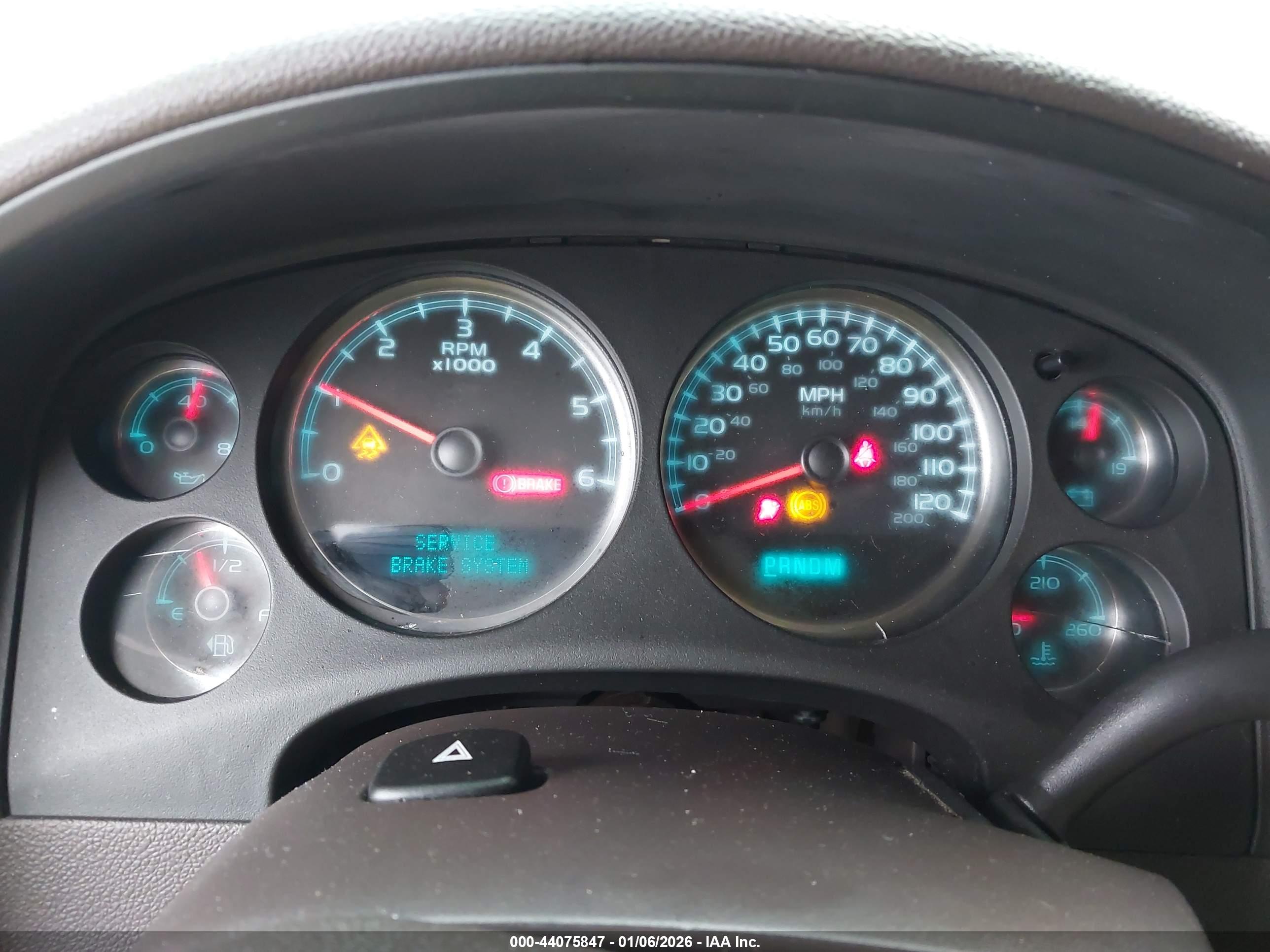GMC YUKON image 7