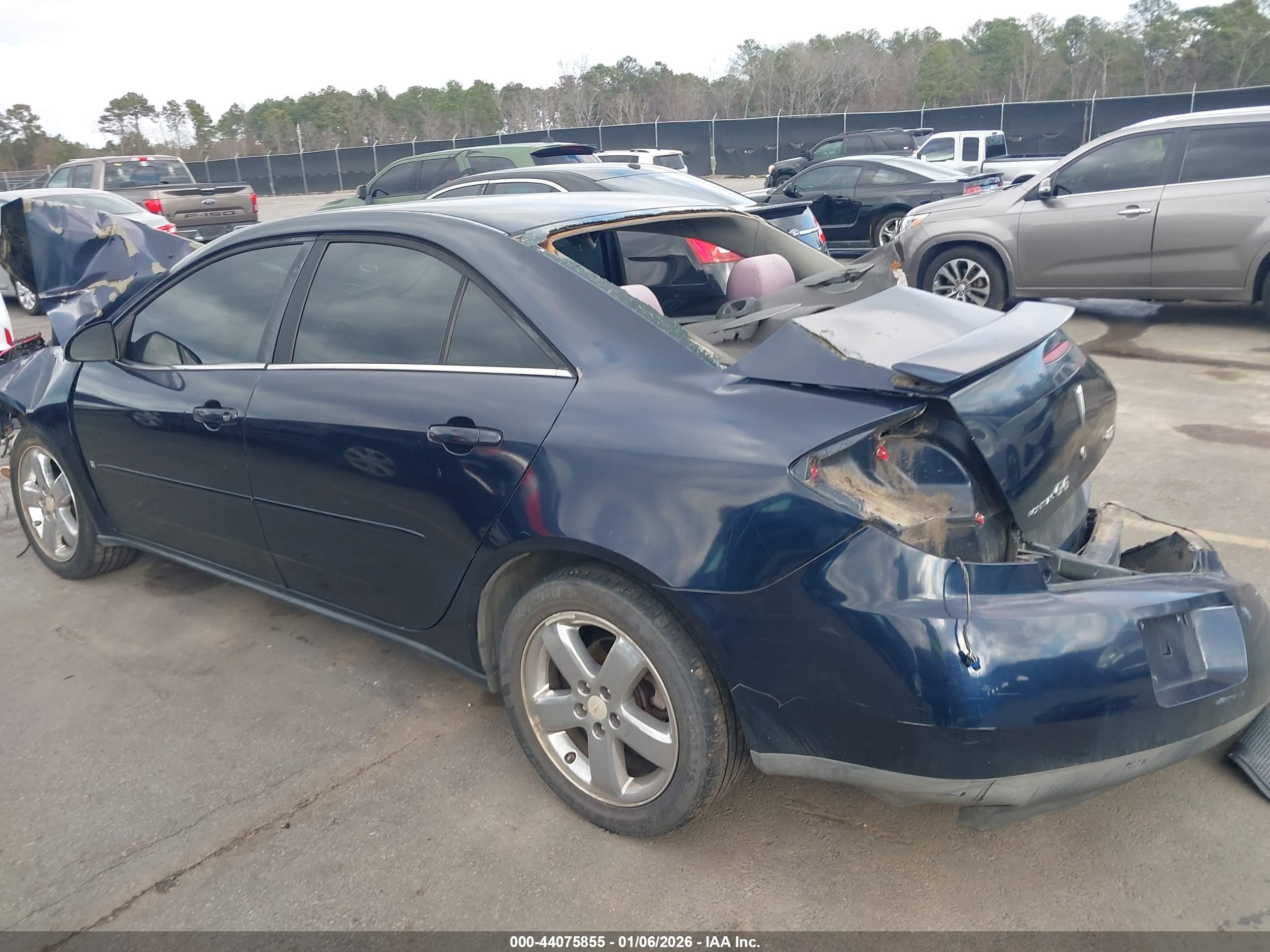 PONTIAC G6 image 3