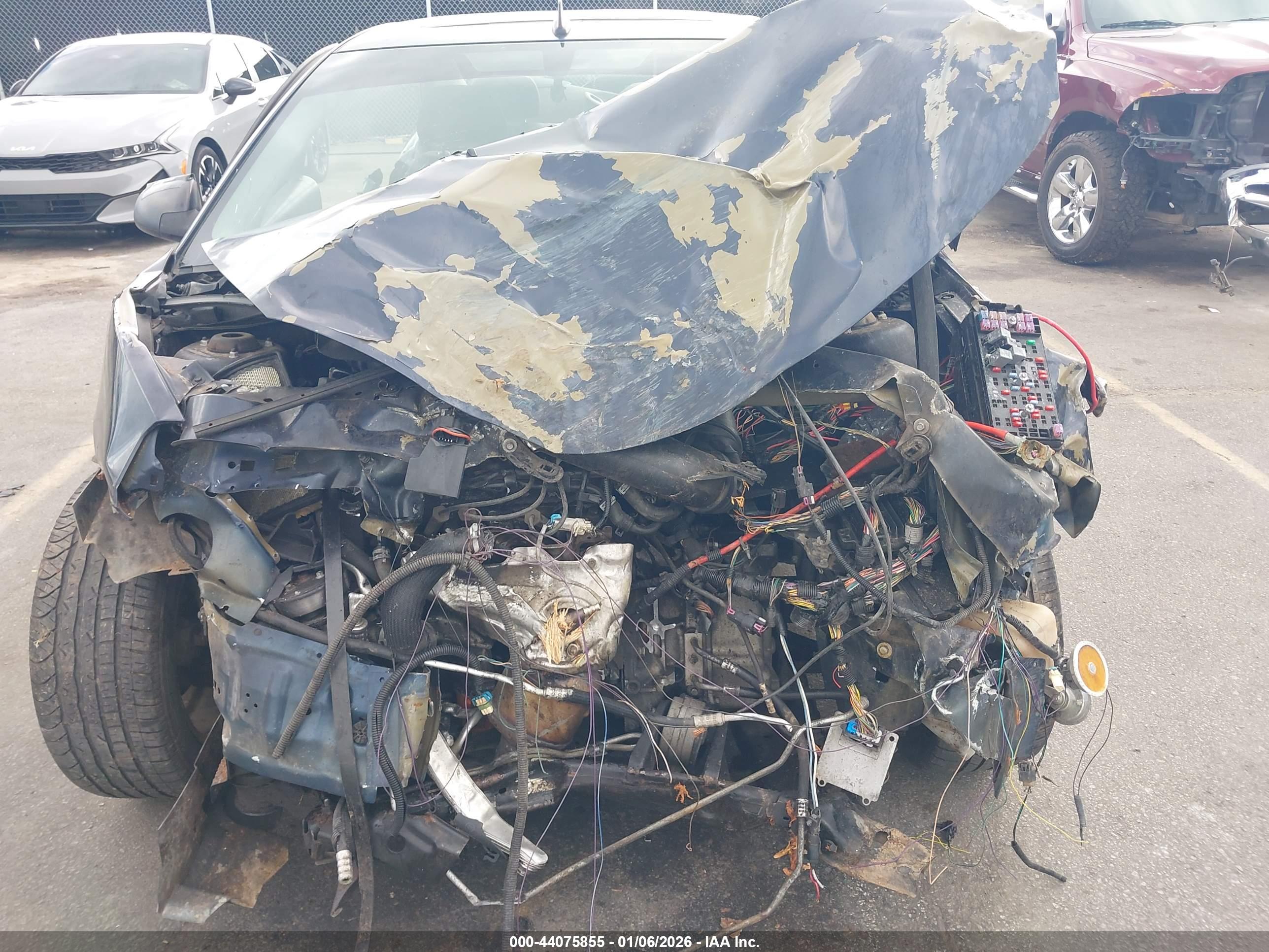 PONTIAC G6 image 6