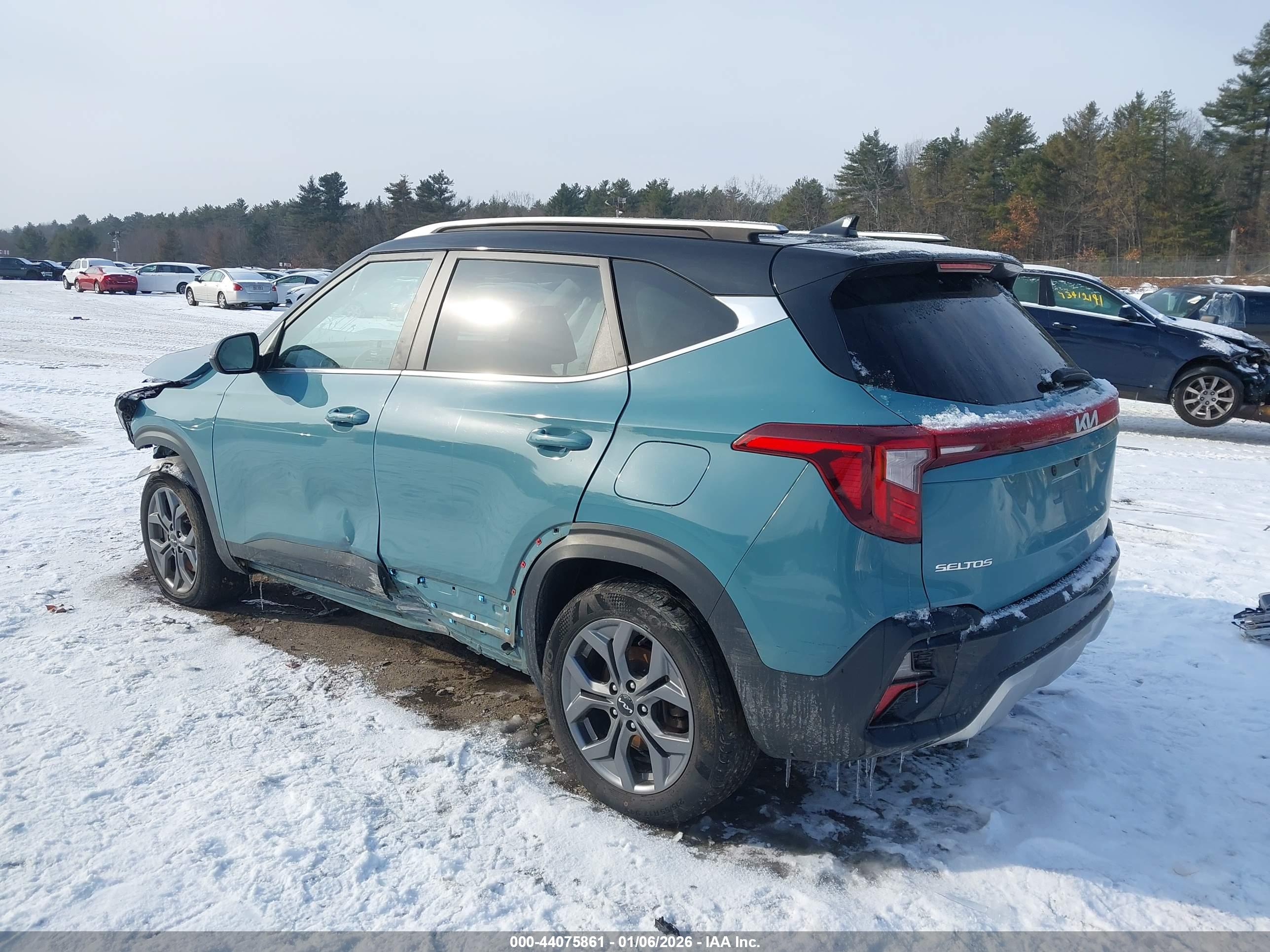 KIA SELTOS image 3