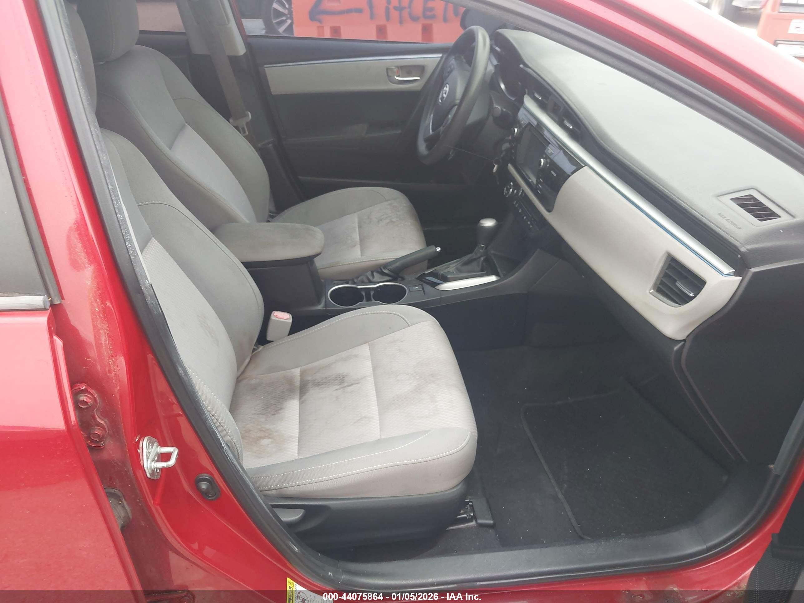 TOYOTA COROLLA image 5