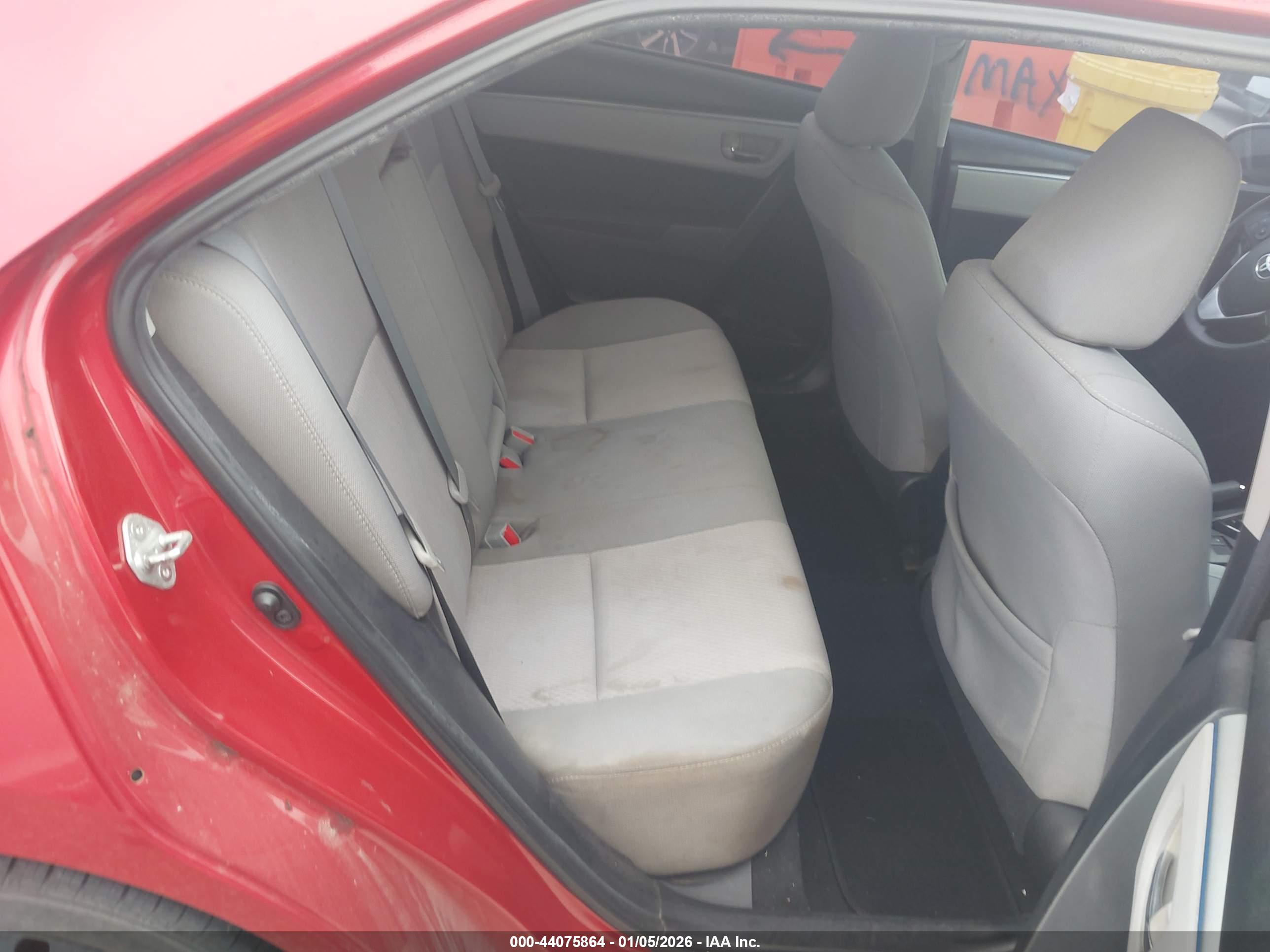 TOYOTA COROLLA image 8