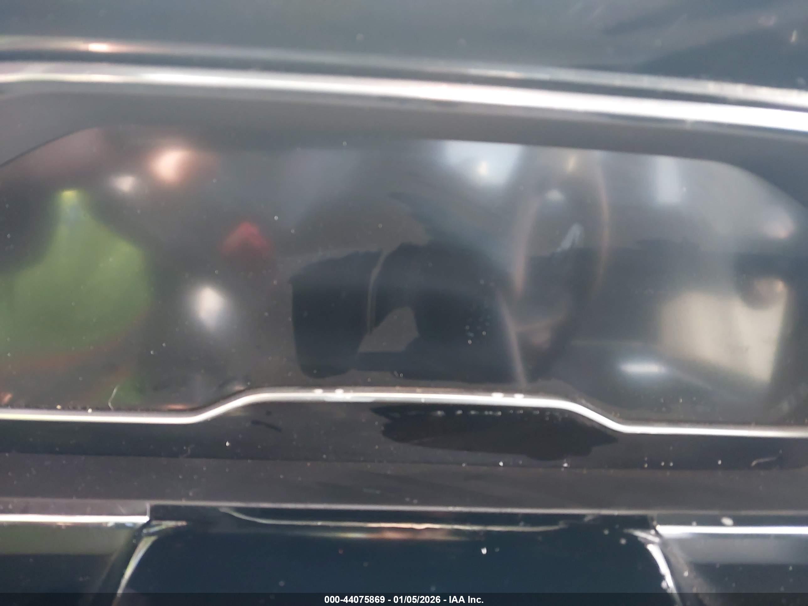 CHEVROLET SILVERADO image 7