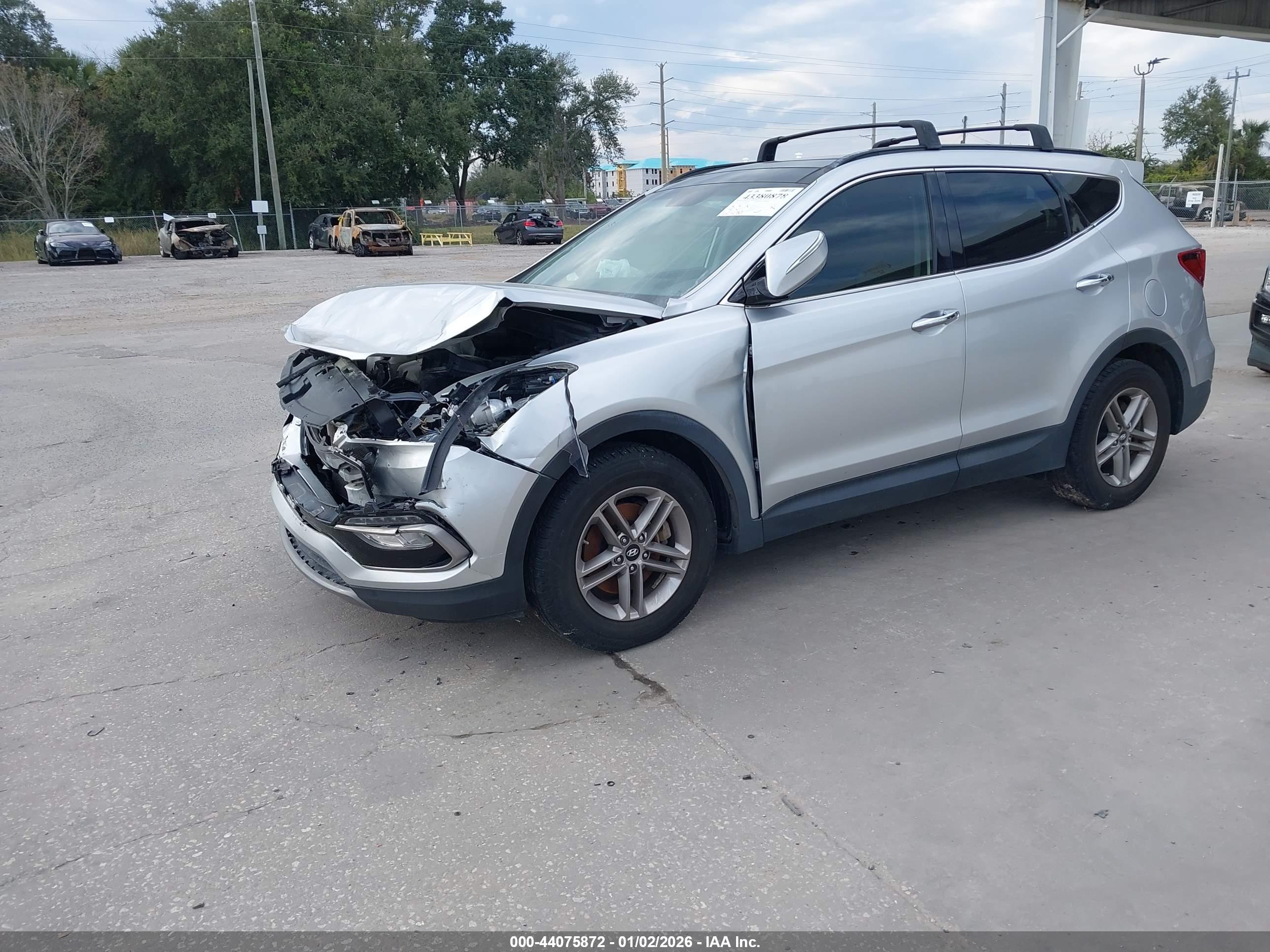 HYUNDAI SANTA image 2