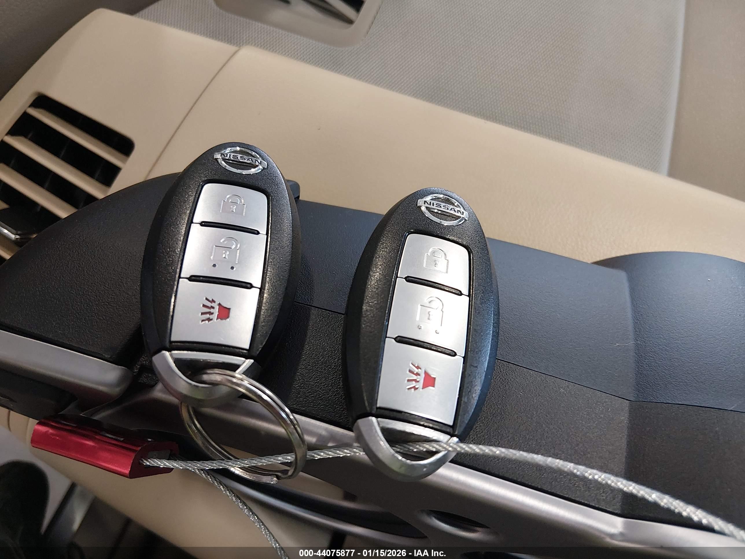 NISSAN MURANO image 11