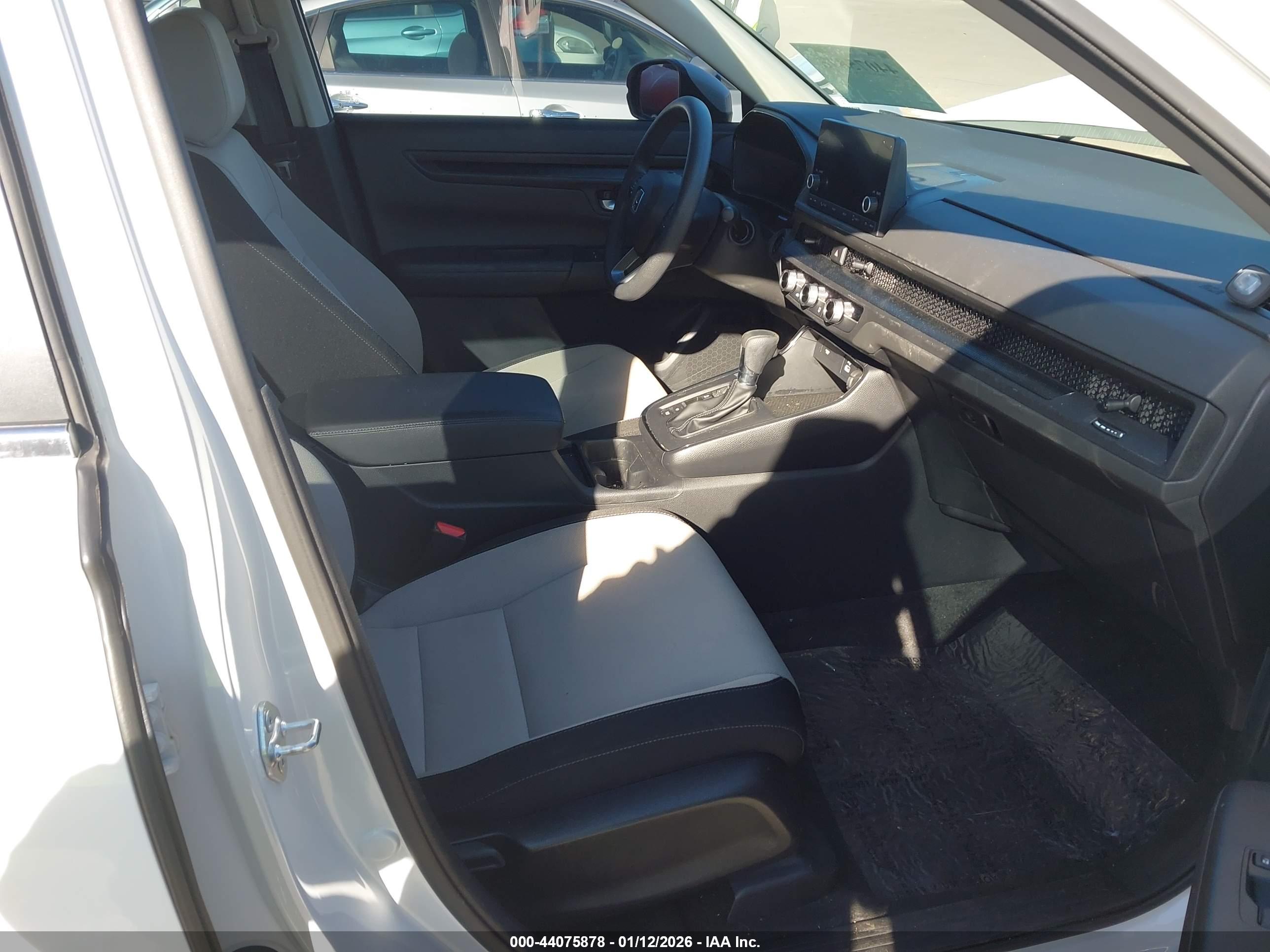 HONDA CR-V image 5