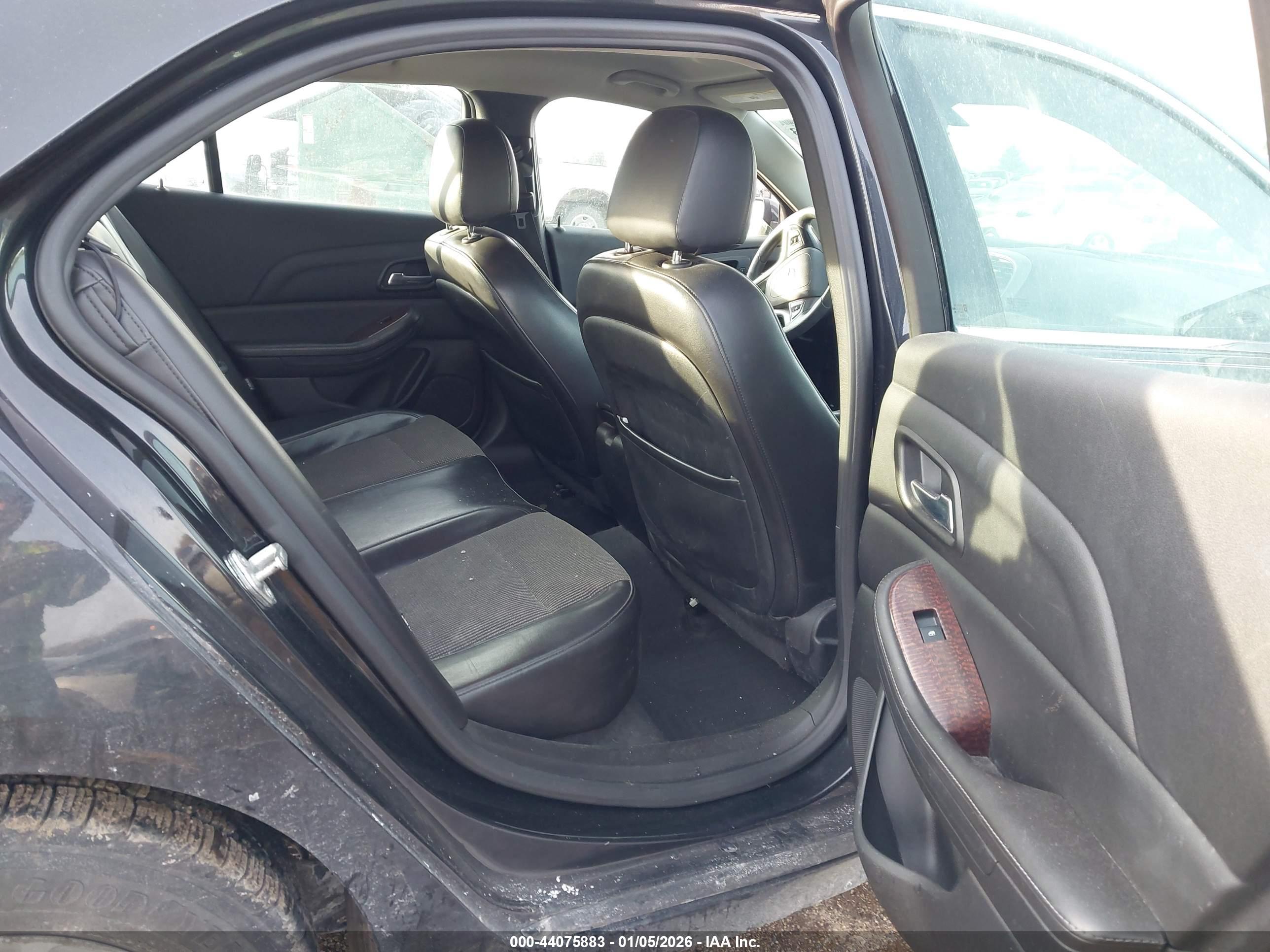 CHEVROLET MALIBU image 8