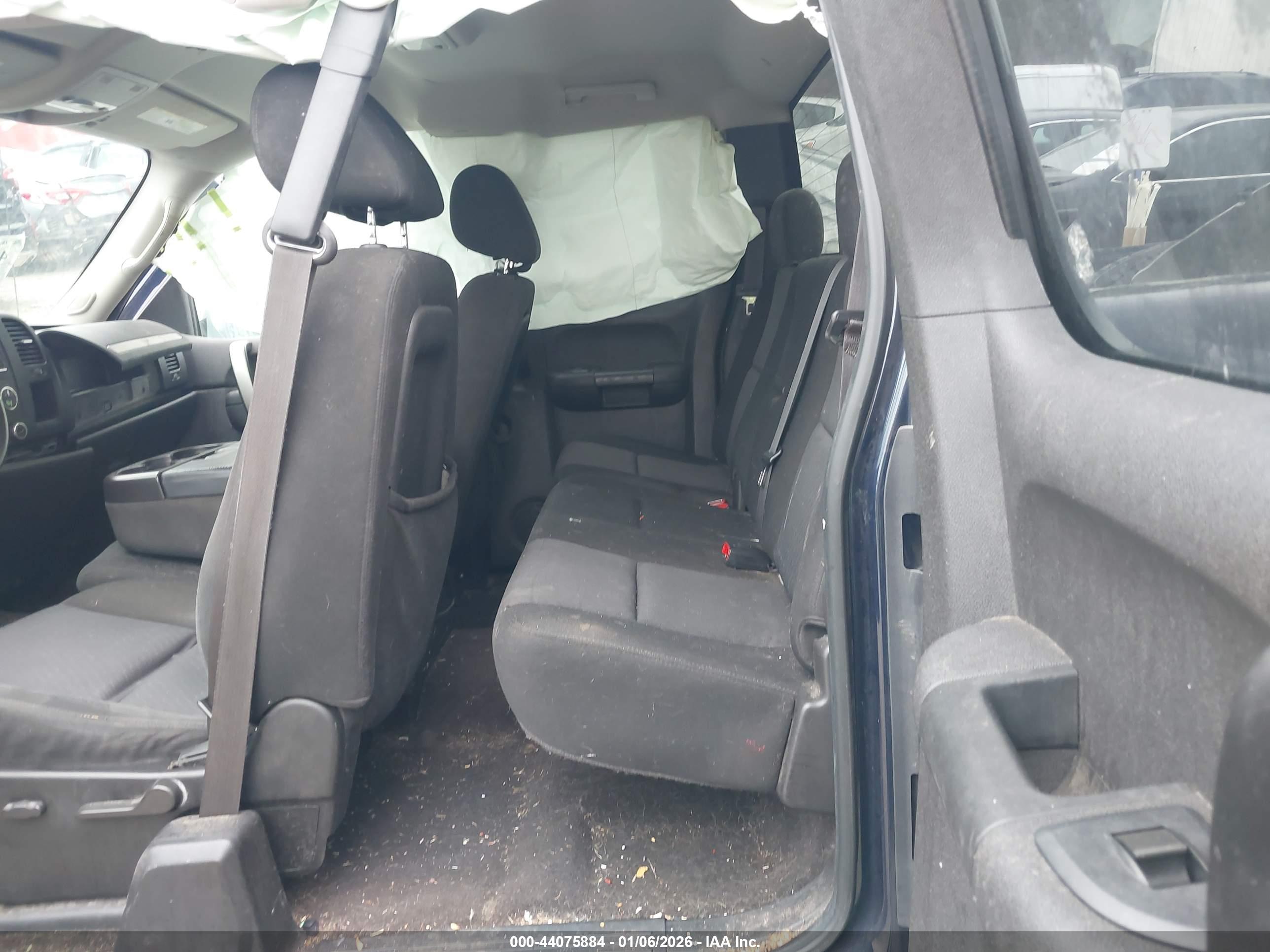 GMC SIERRA image 8