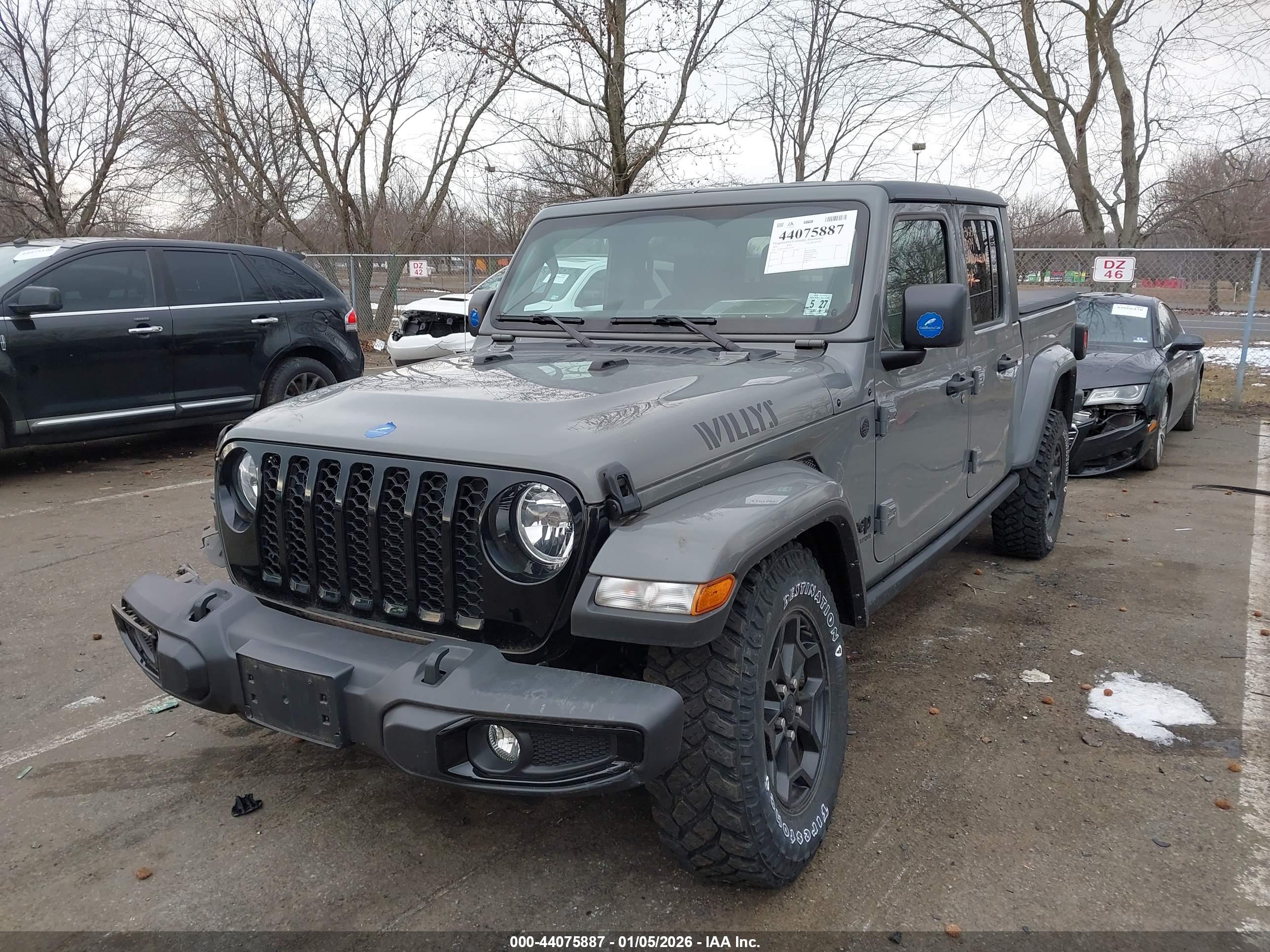 JEEP GLADIATOR image 2