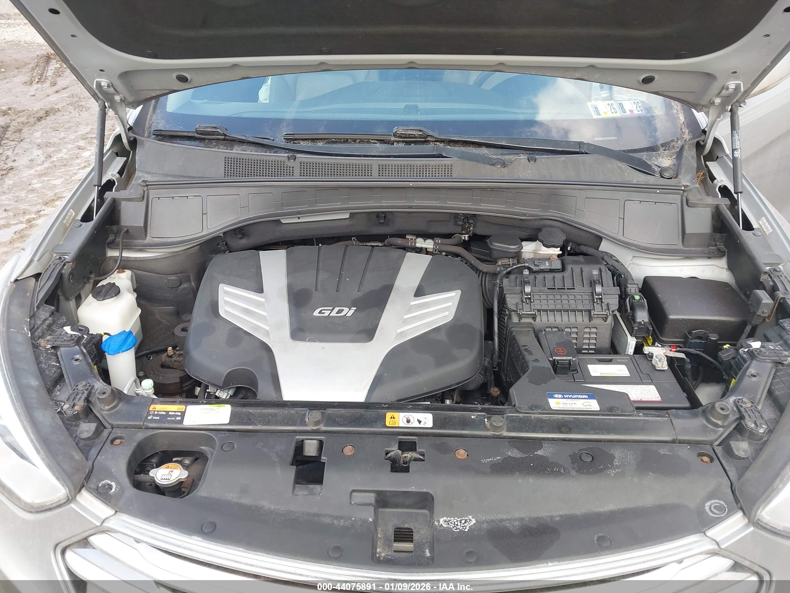 HYUNDAI SANTA image 10
