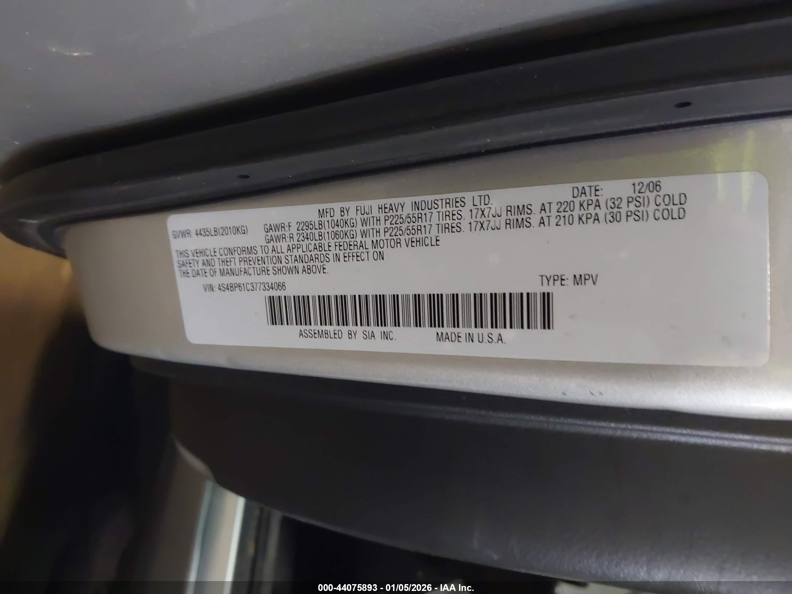 SUBARU OUTBACK image 9