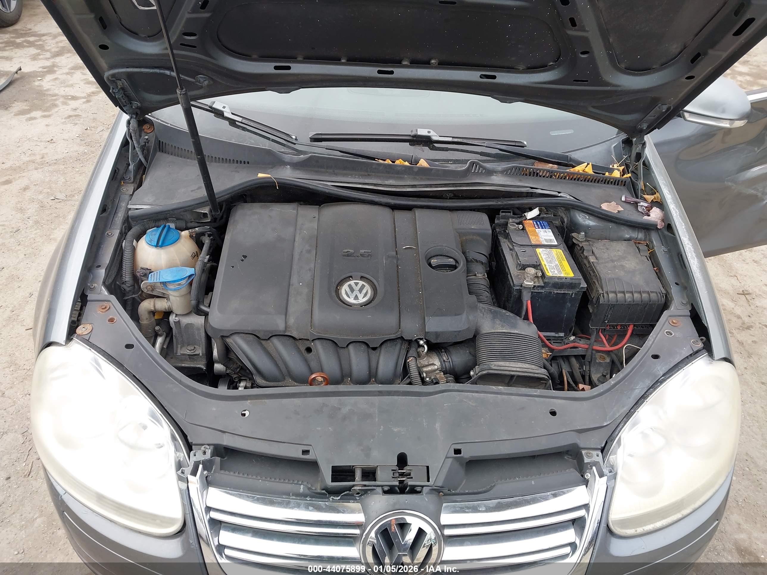 VOLKSWAGEN JETTA image 10