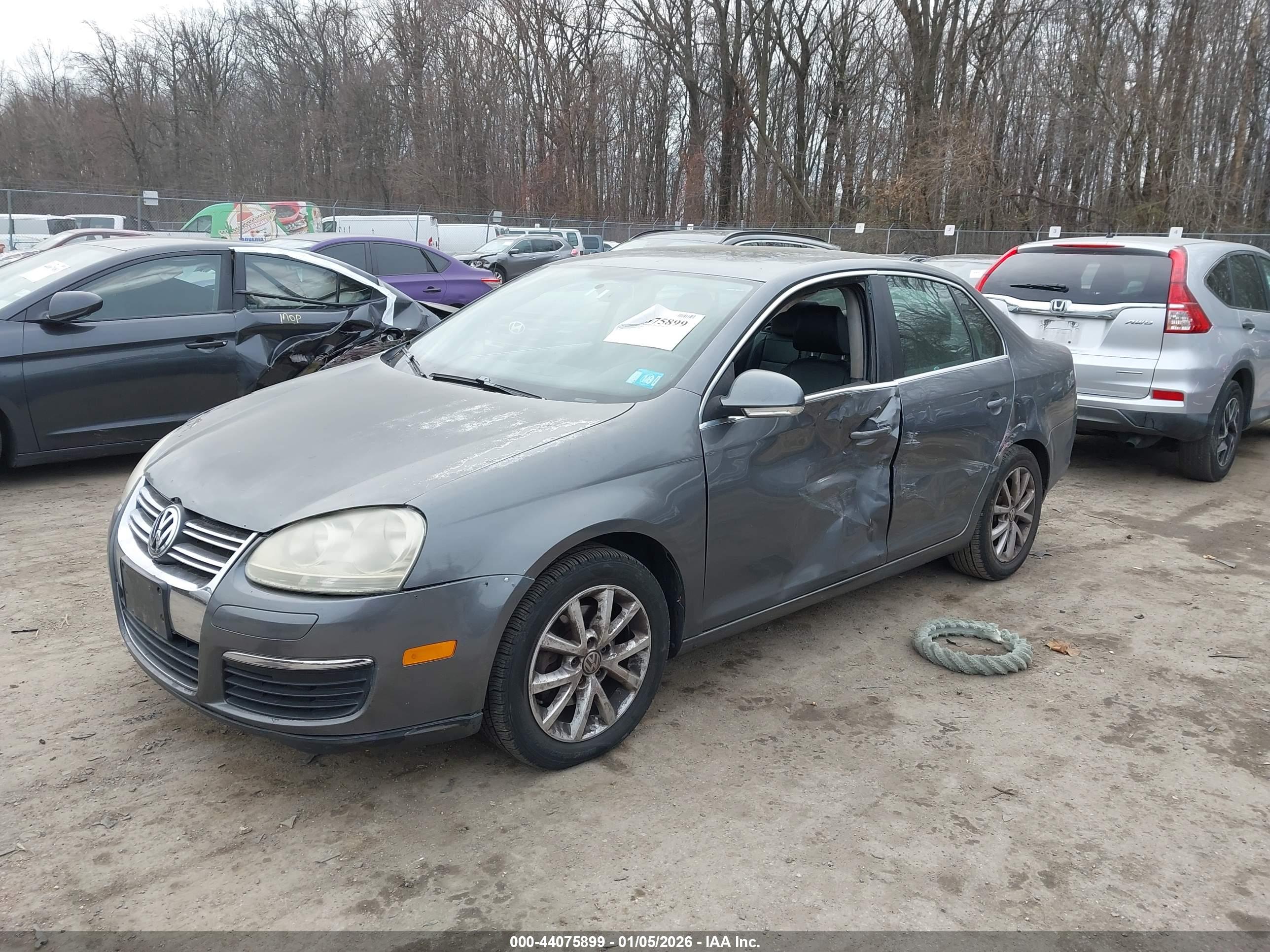 VOLKSWAGEN JETTA image 2