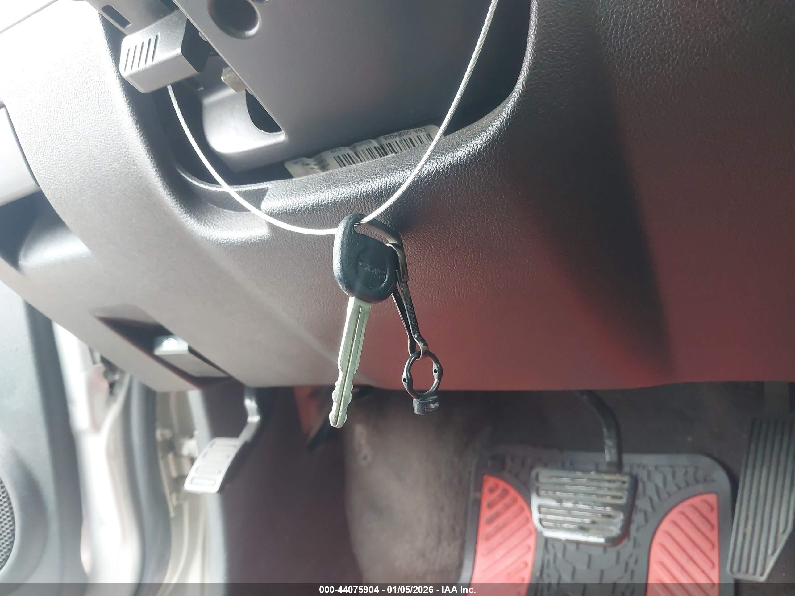 GMC CANYON image 11