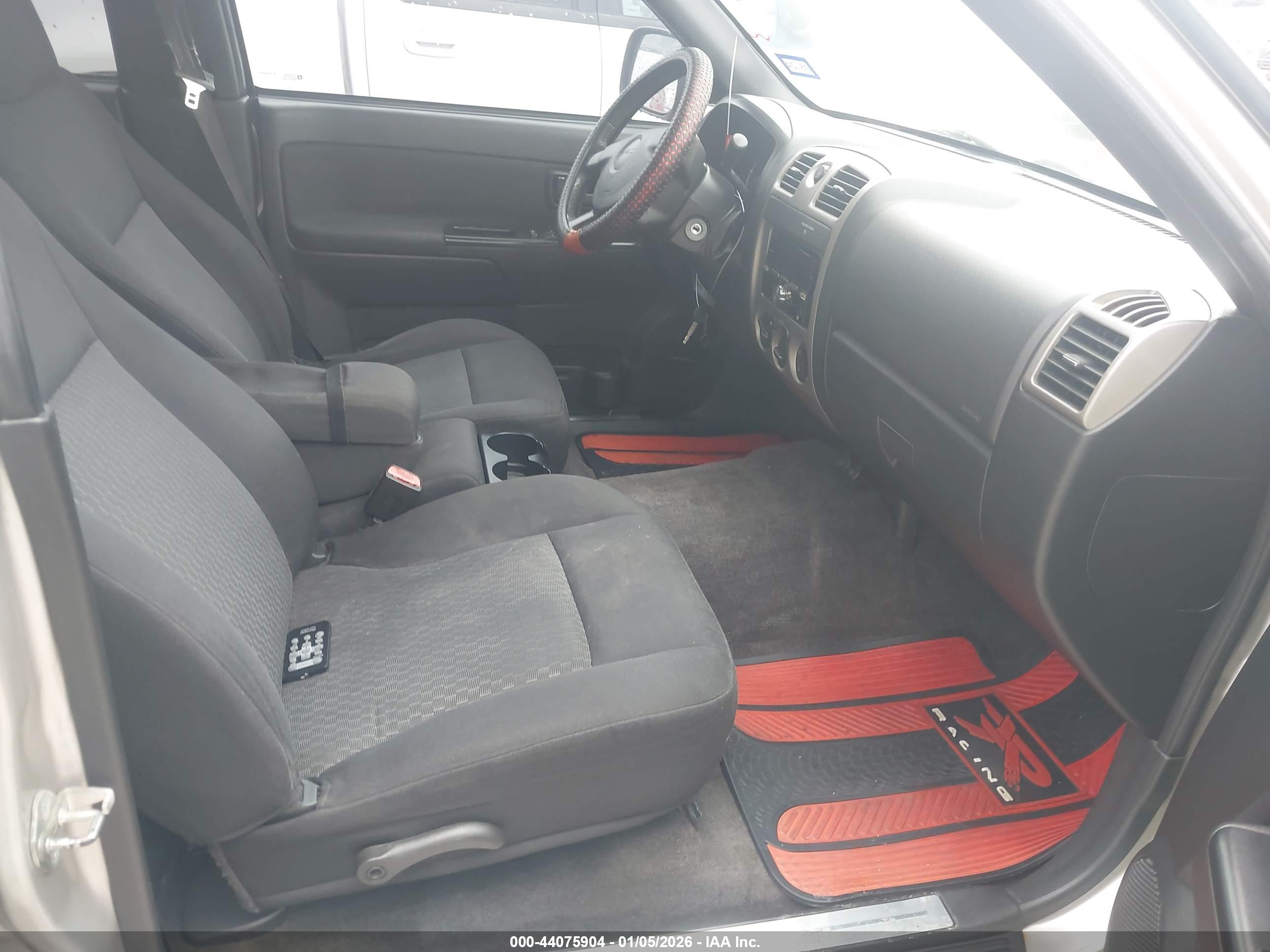 GMC CANYON image 5