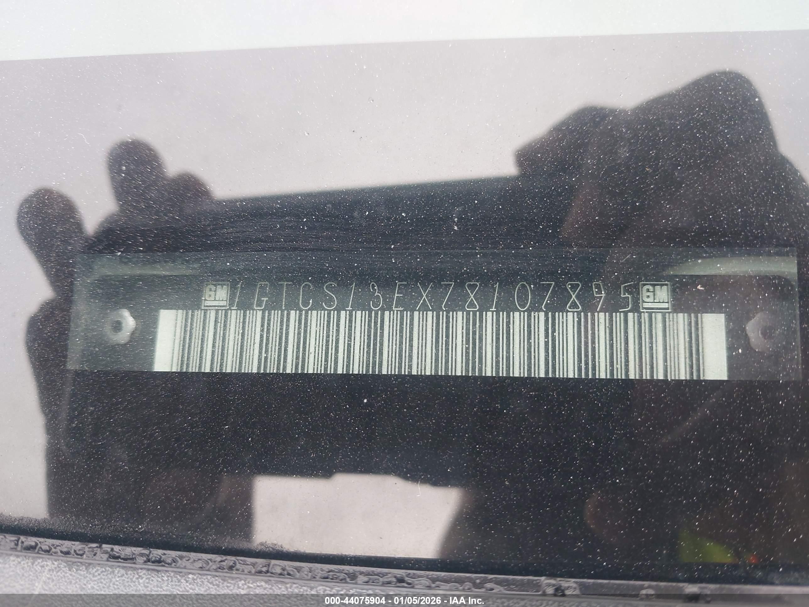 GMC CANYON image 9