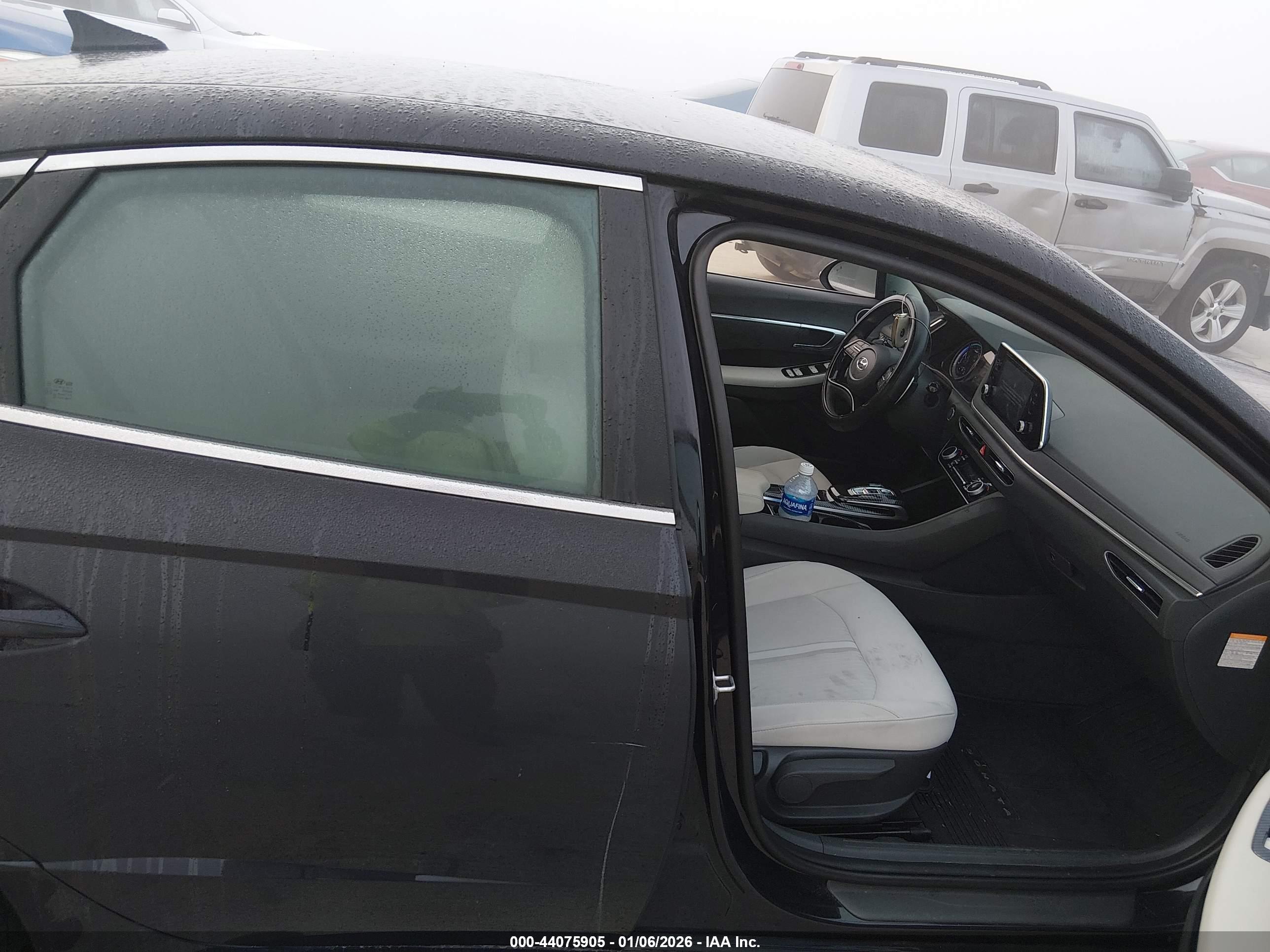HYUNDAI SONATA image 5