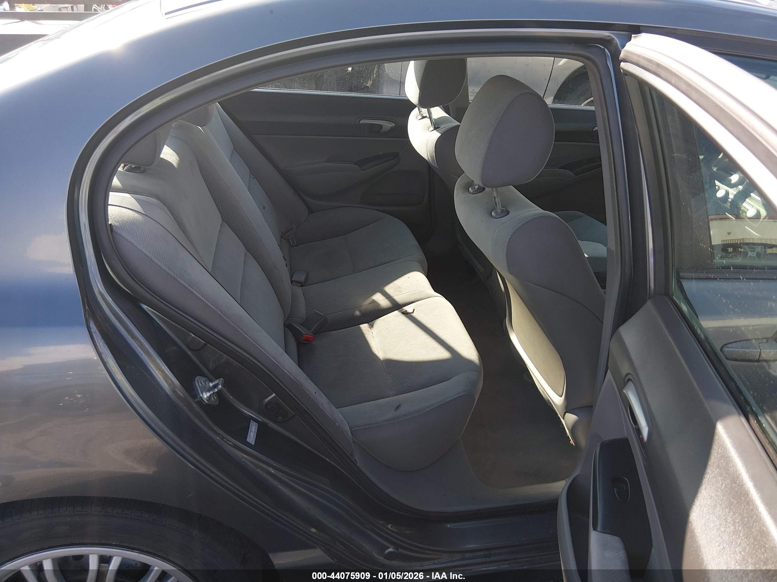 HONDA CIVIC image 8