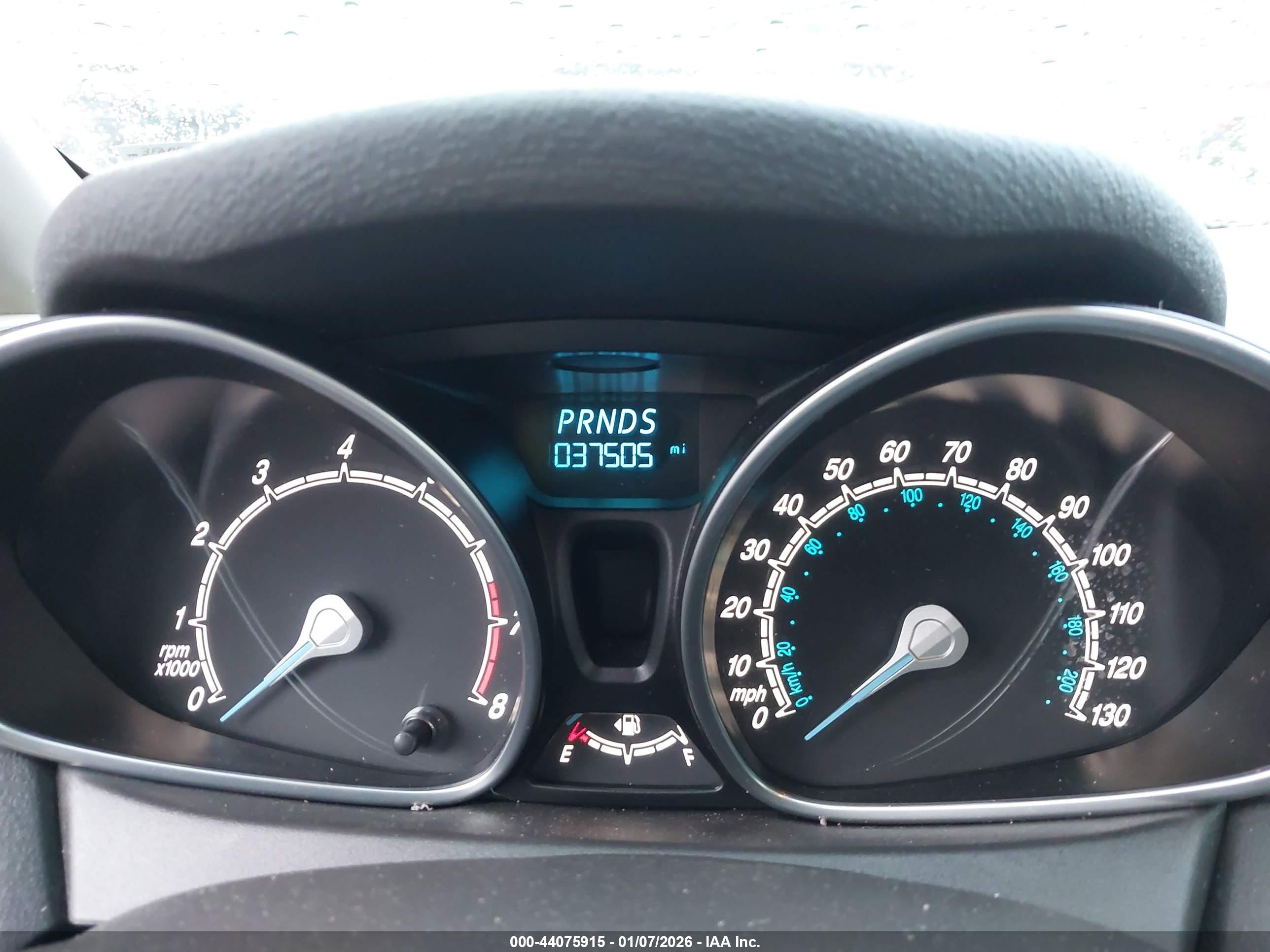 FORD FIESTA image 7