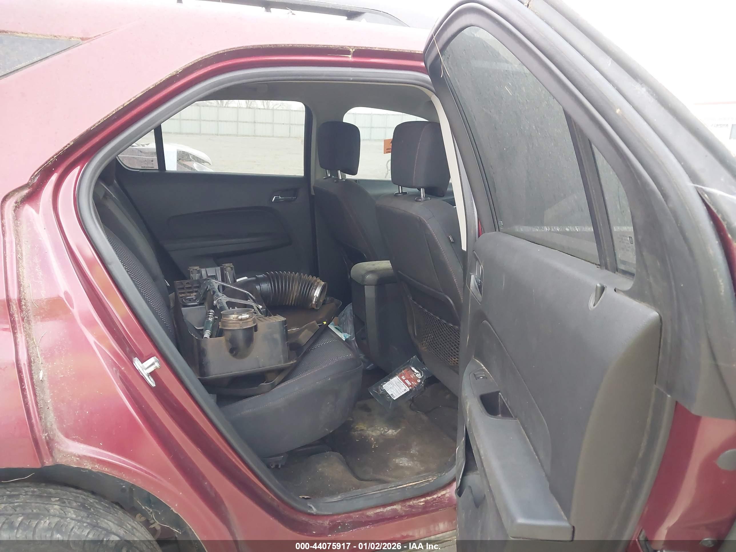 CHEVROLET EQUINOX image 8