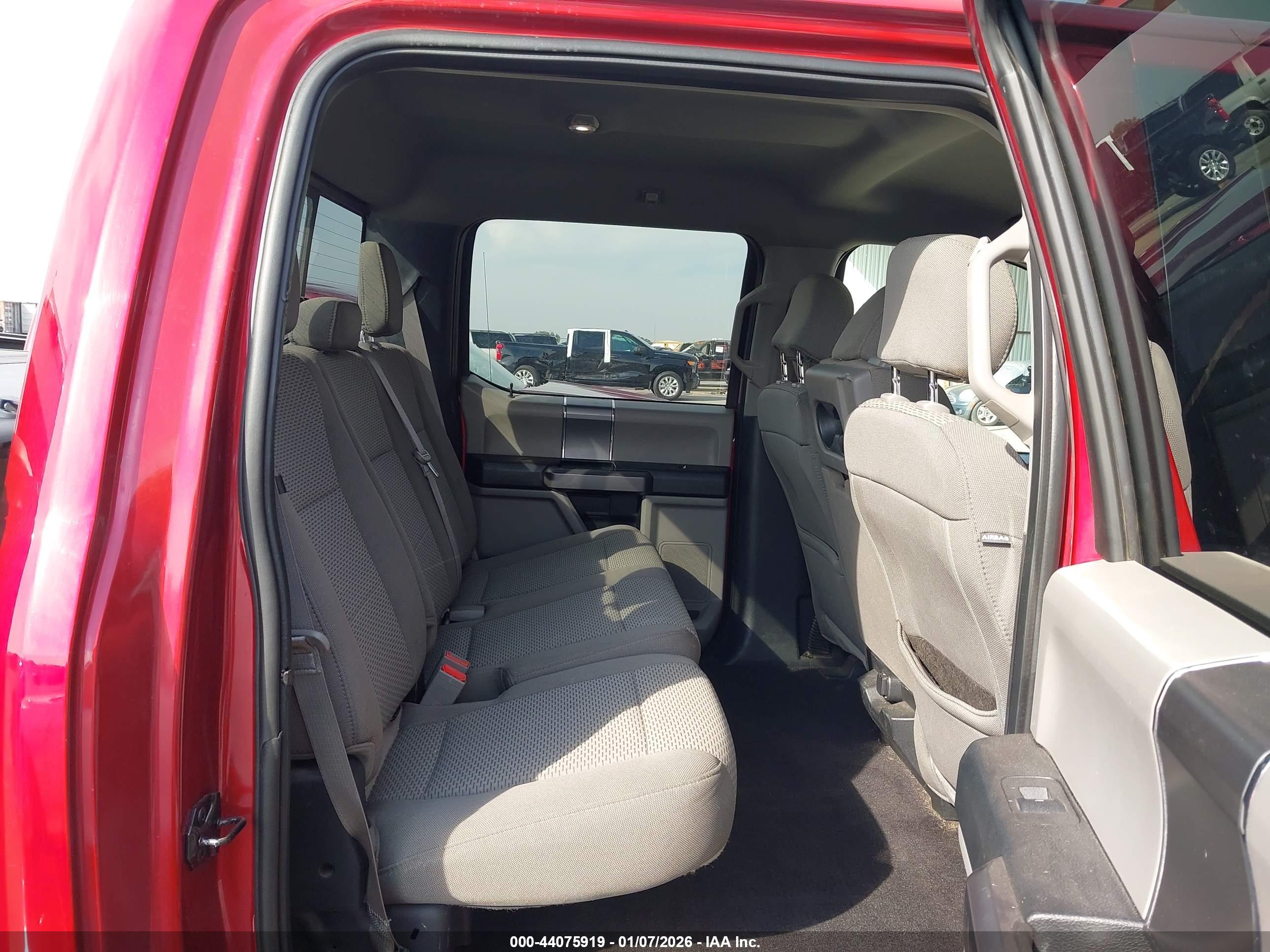 FORD F-150 image 8