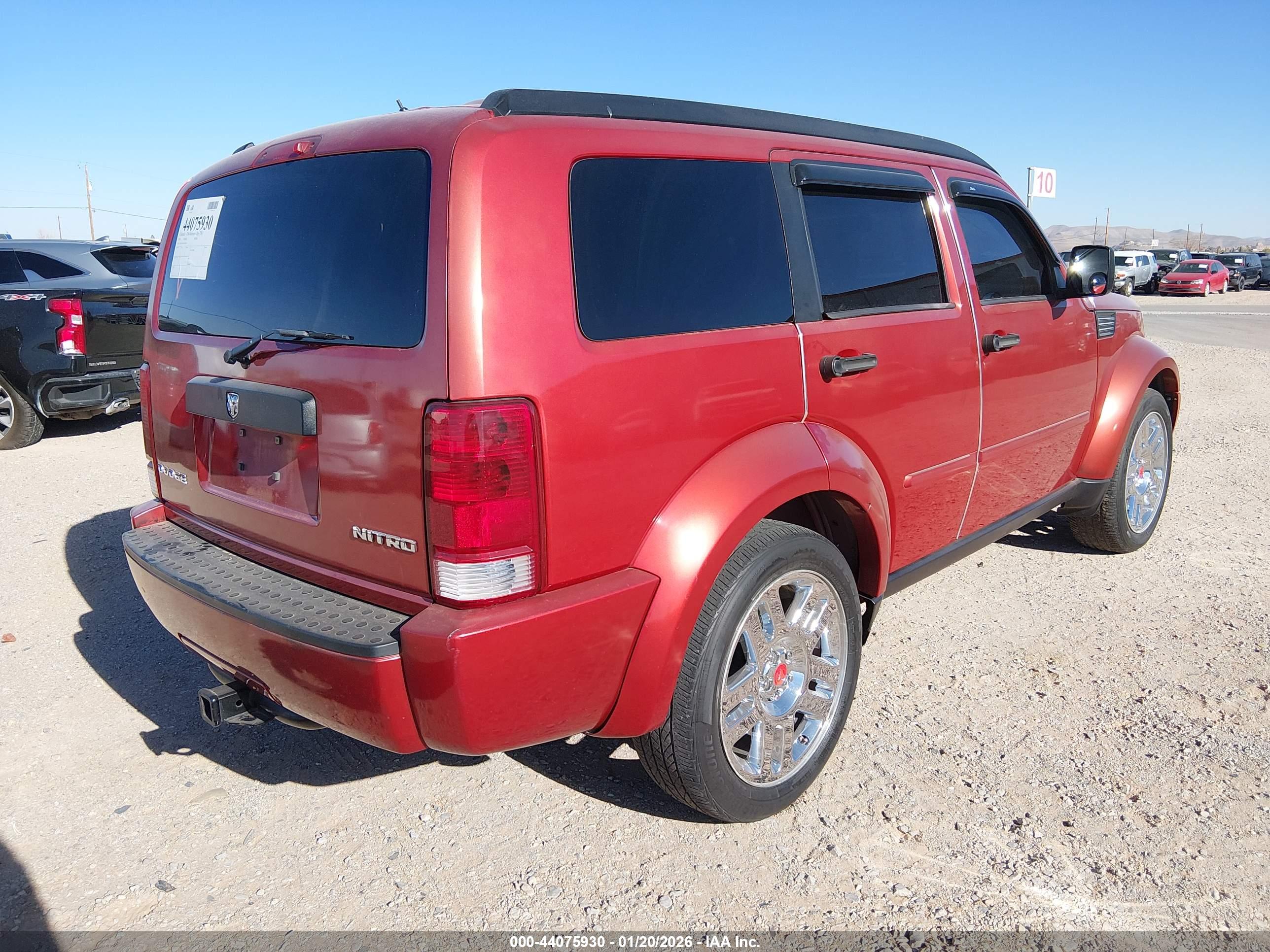DODGE NITRO image 4