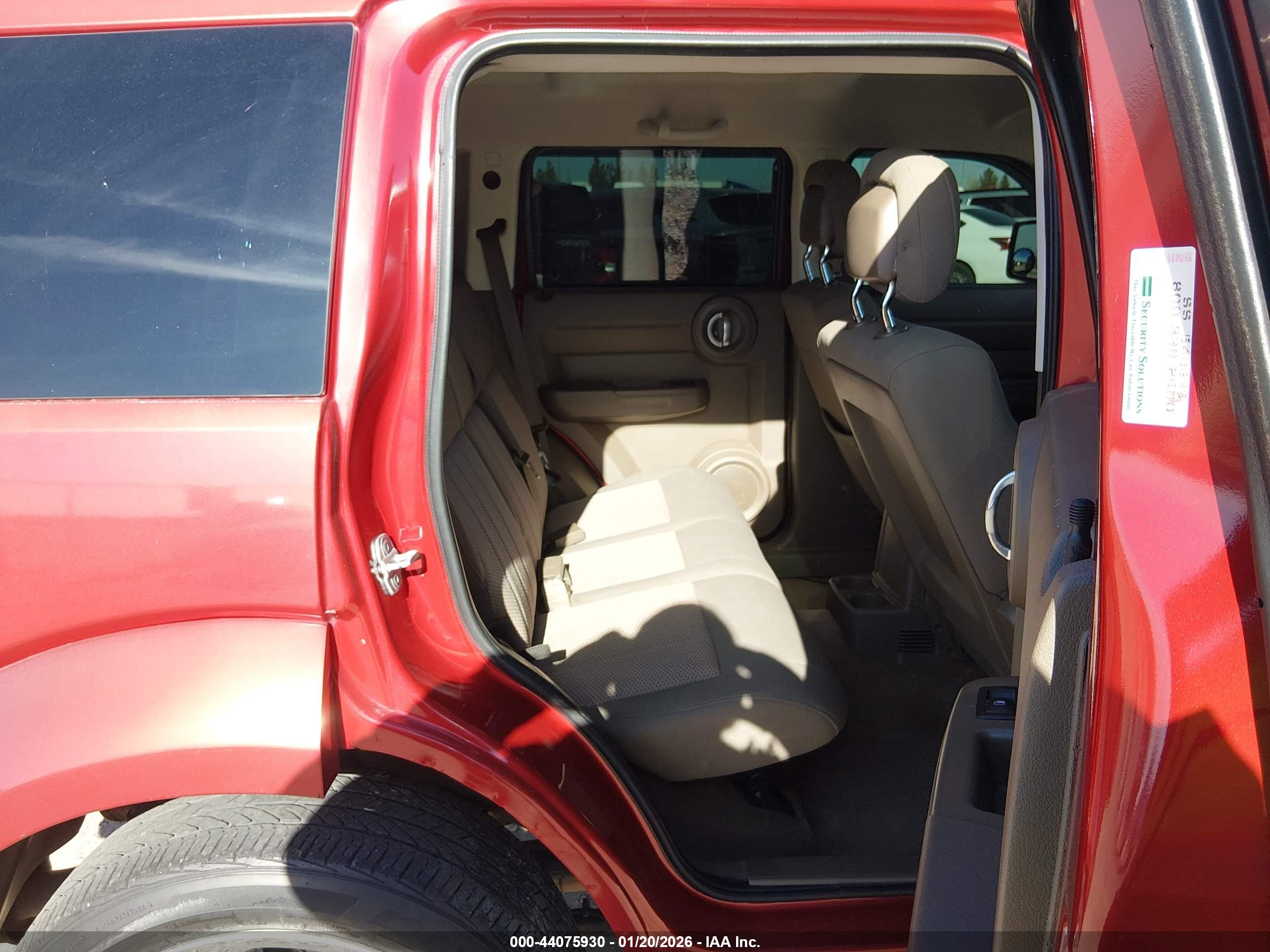 DODGE NITRO image 8