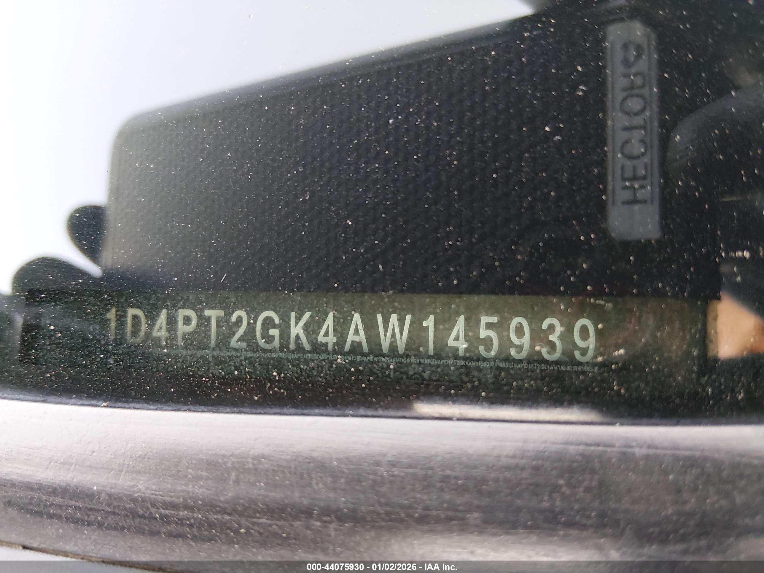 DODGE NITRO image 9