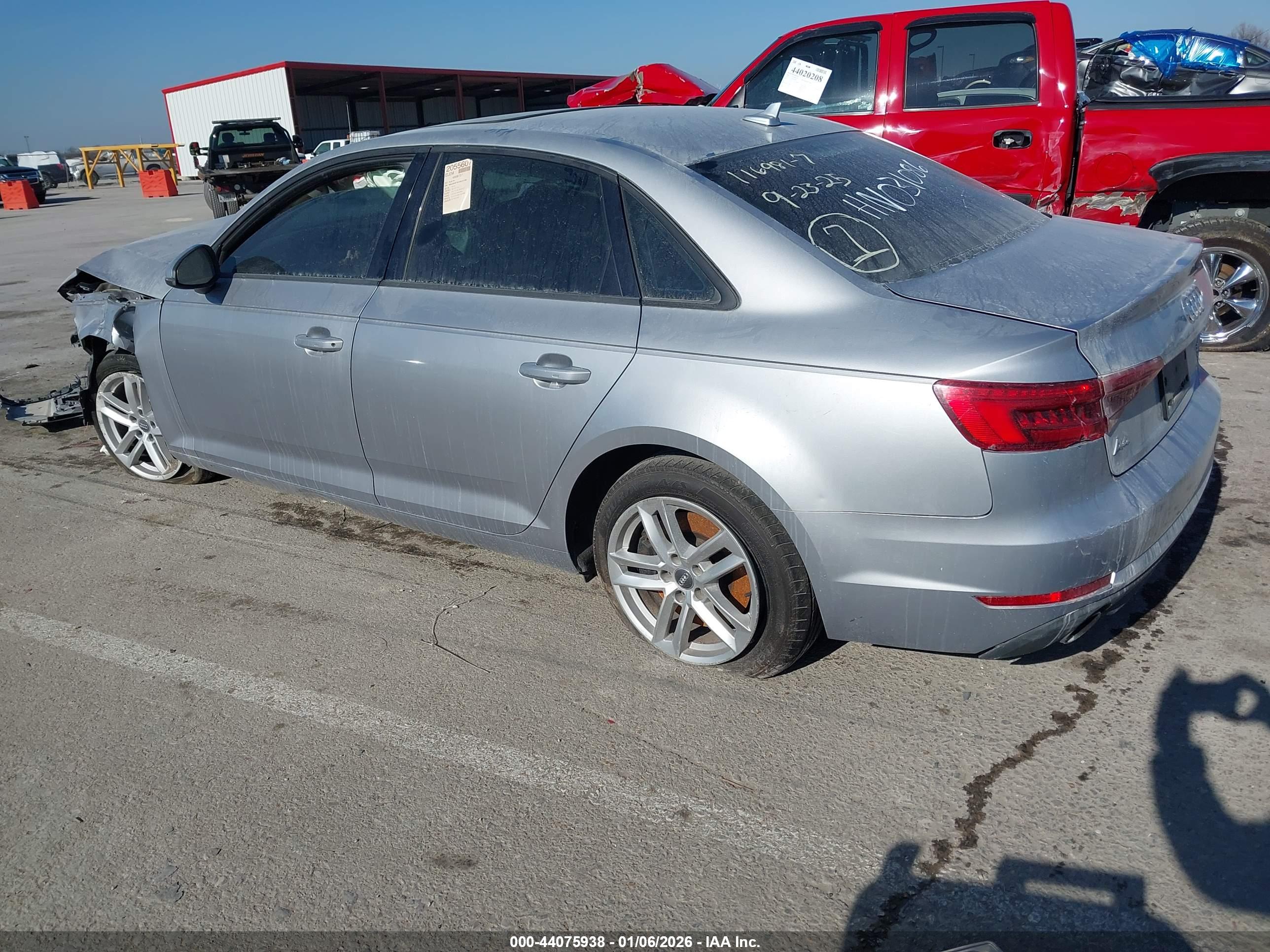 AUDI A4 image 3