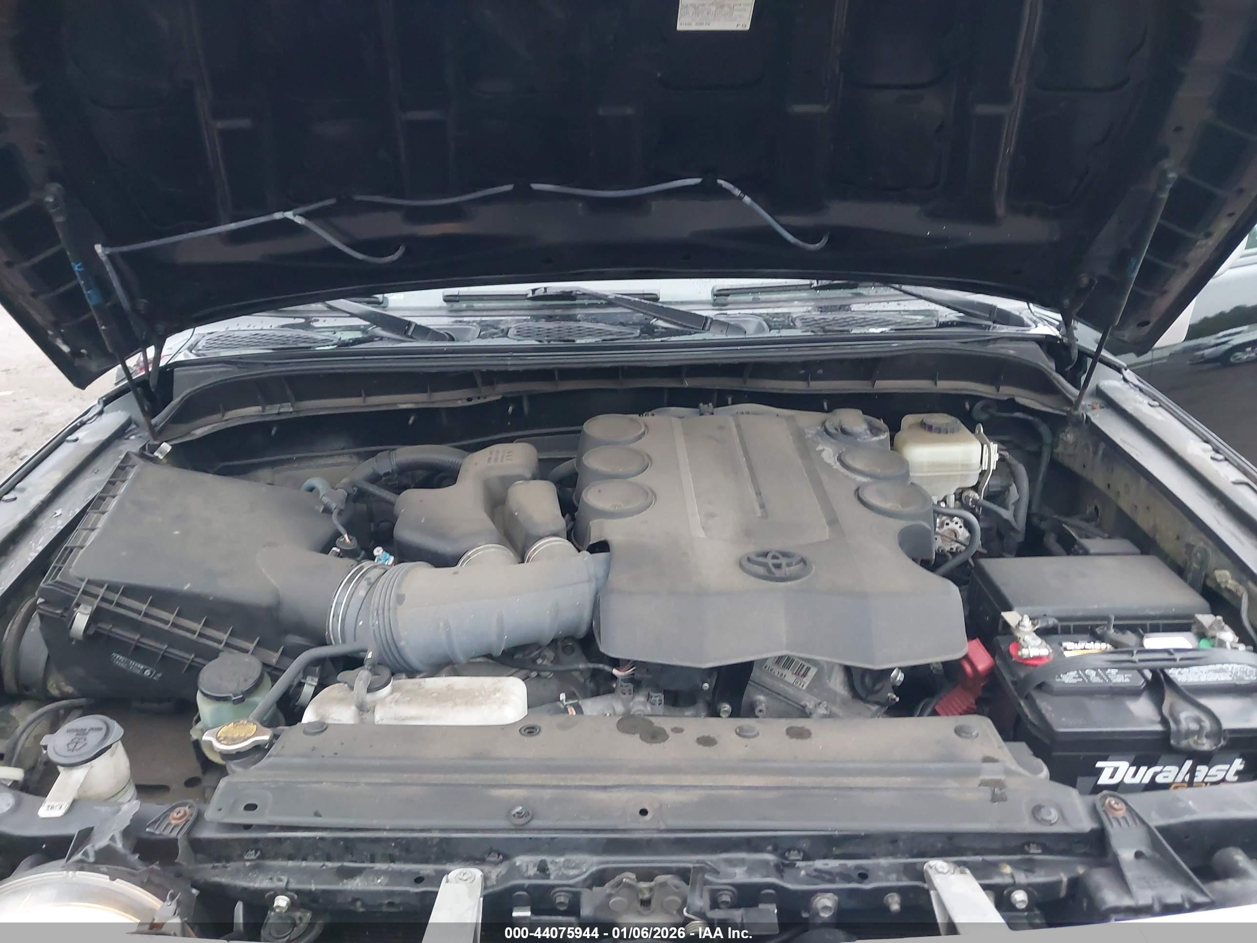 TOYOTA FJ image 10