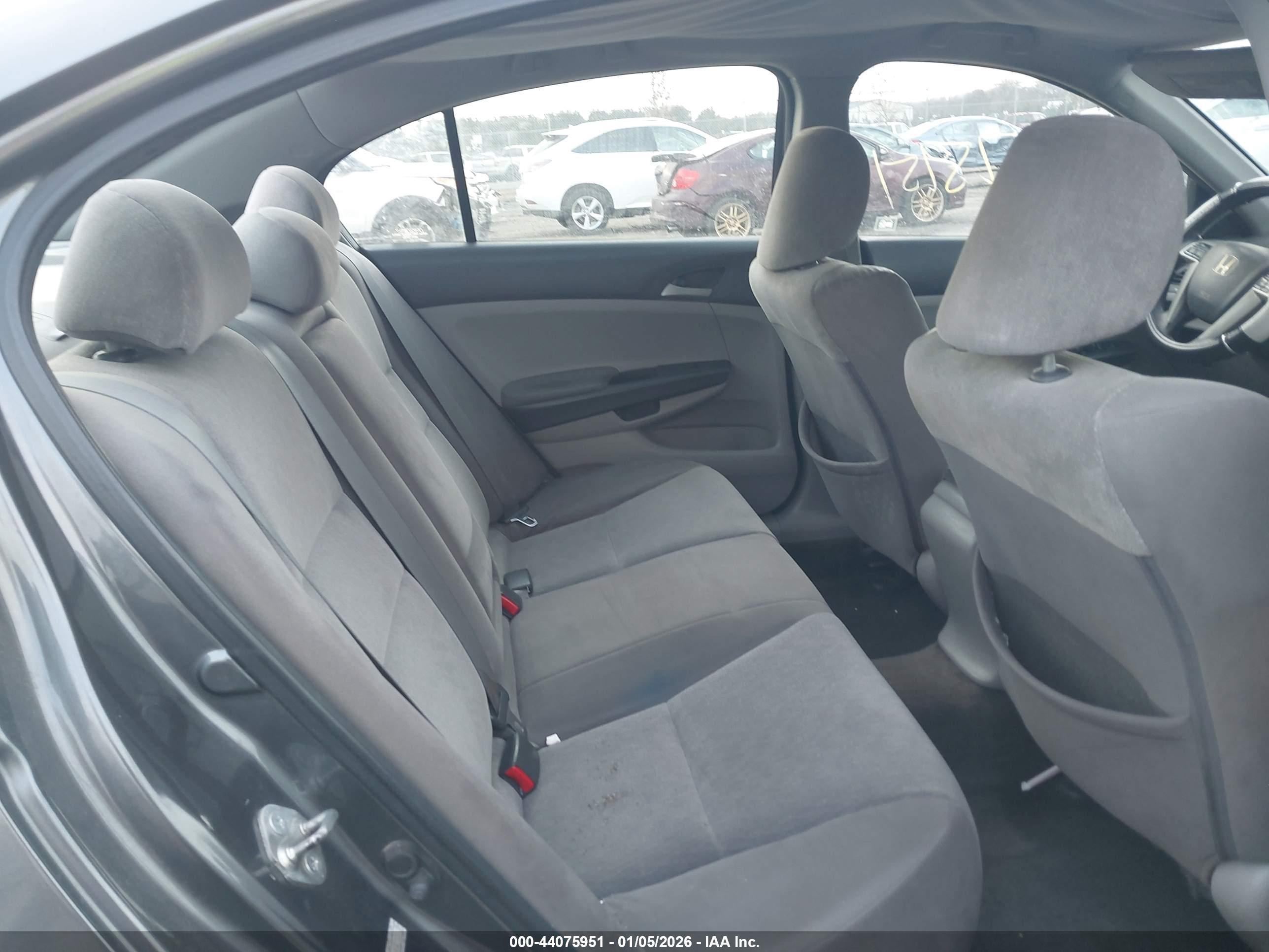 HONDA ACCORD image 8